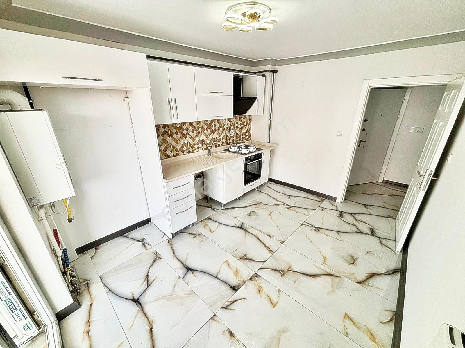 Yeni_bina_140m2_lüx_yapılı_geniş_oturum_ 2m Kredi İmkanı_ile 3+1 - Görsel 18