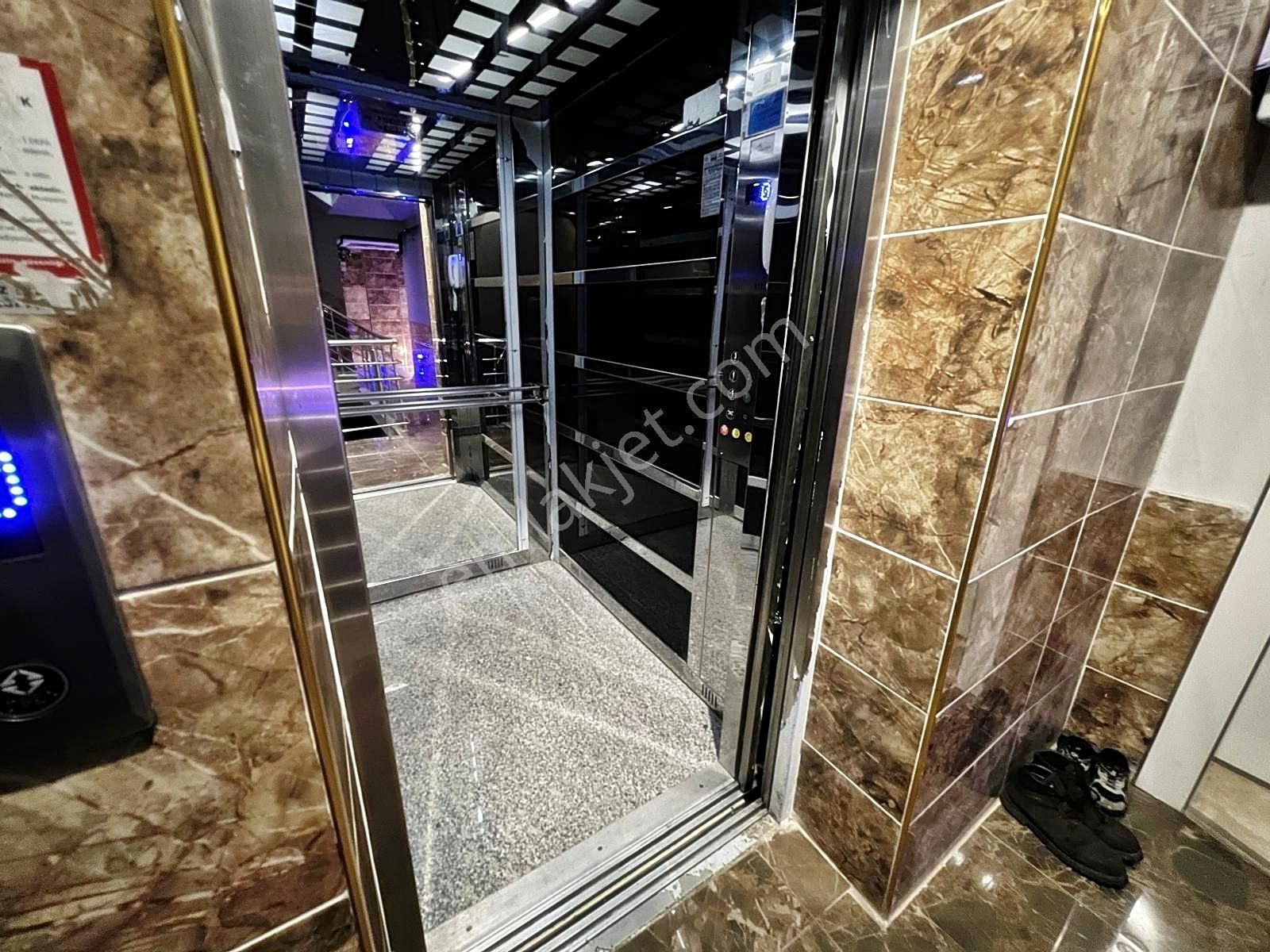 Y.ayvalı_yeni_bina_full+full_yapılı_yüksek_giriş_ 3+1_kök_tapu - Görsel 9