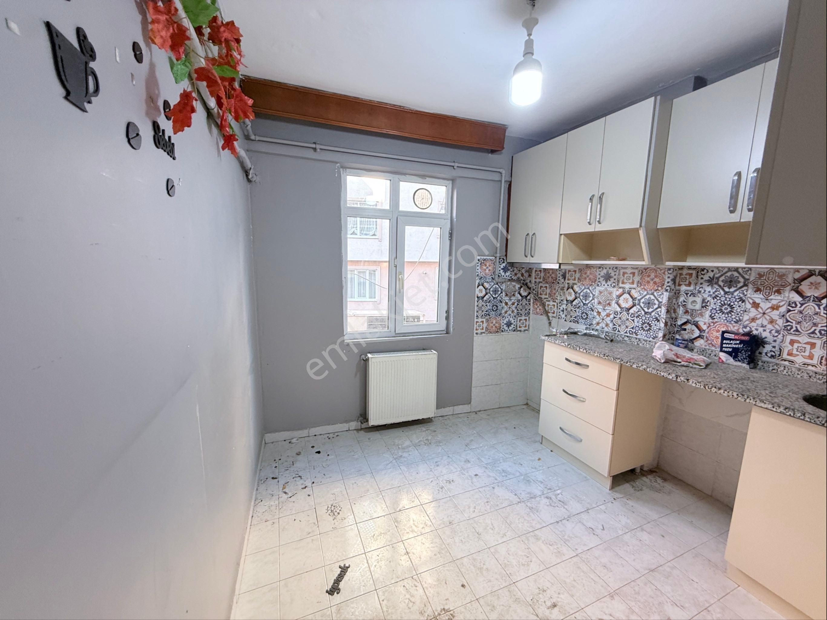 Sefaköy İnönü Mahallesi Satılık 2 + 1 Birinci Kat - Görsel 10