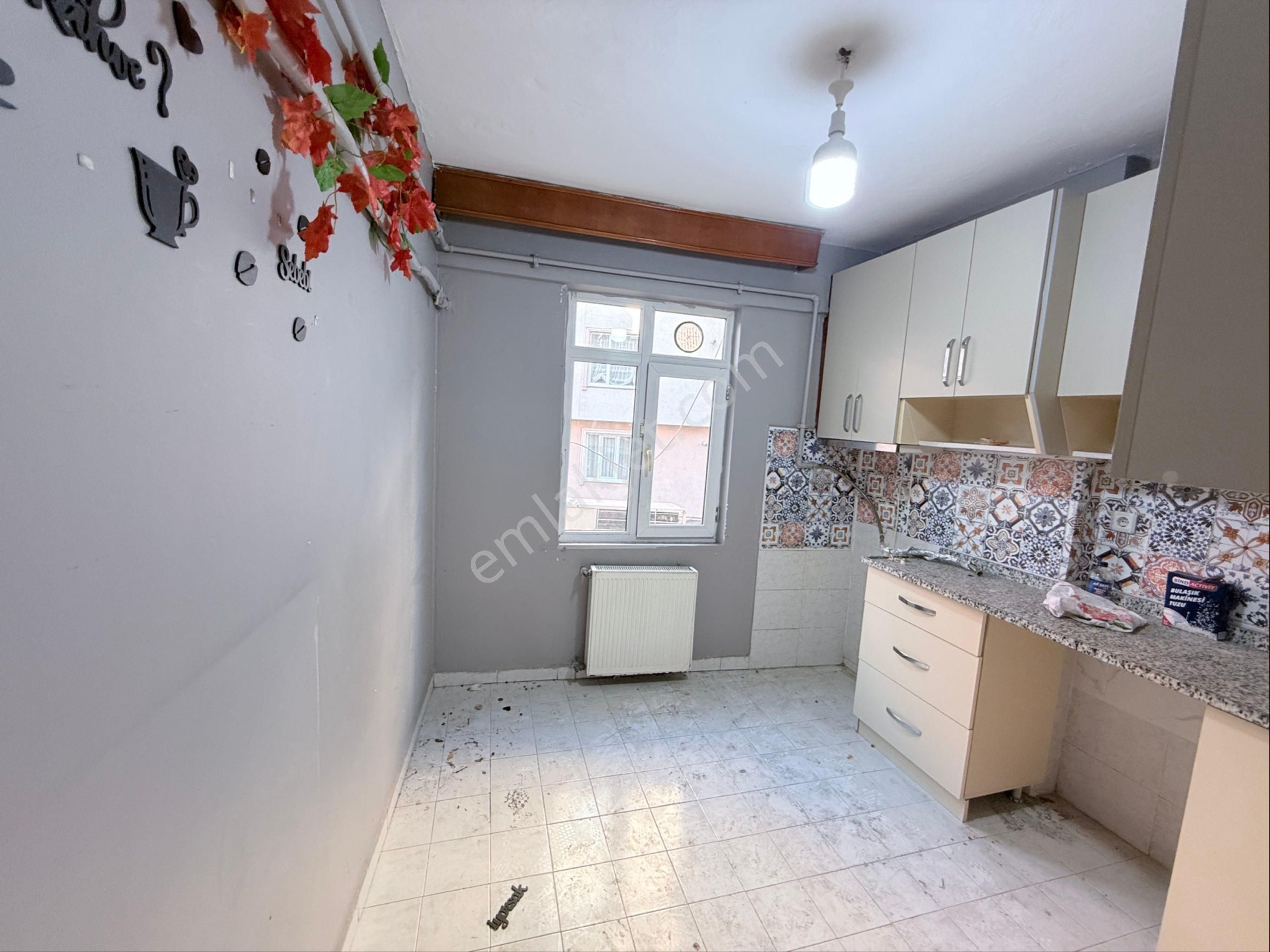 Sefaköy İnönü Mahallesi Satılık 2 + 1 Birinci Kat - Görsel 9