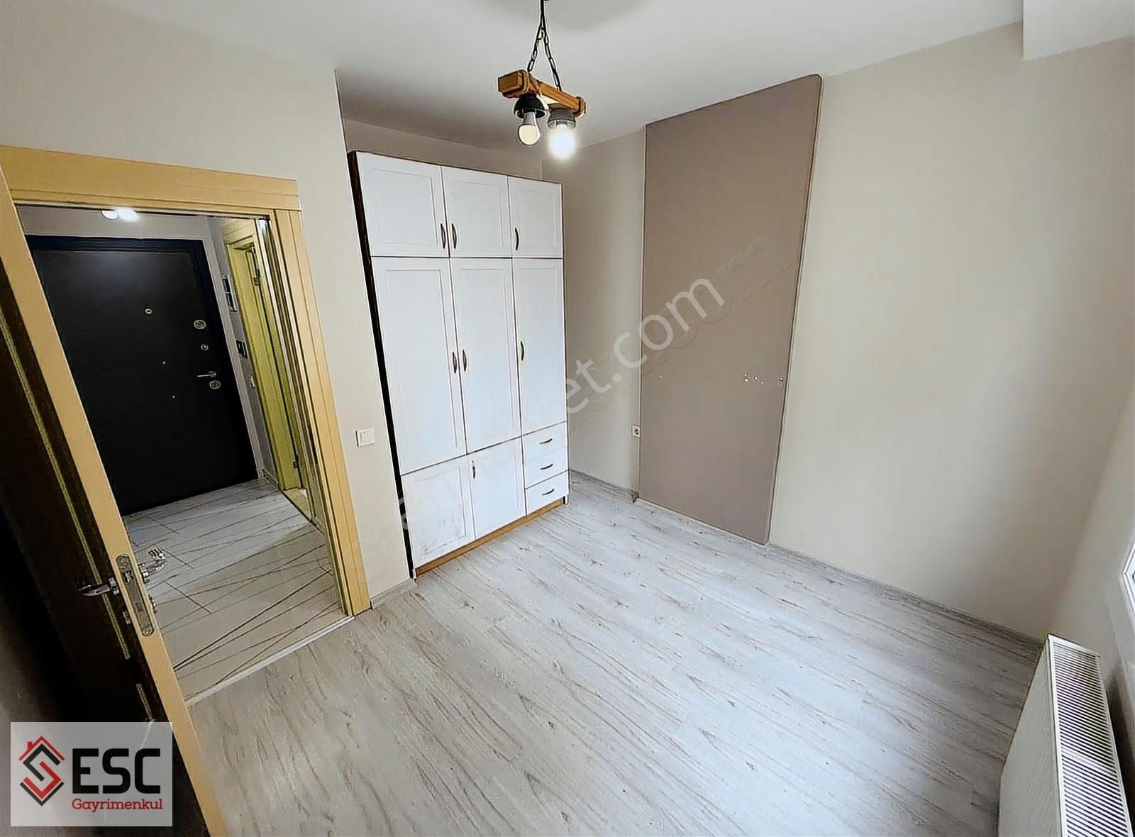 Esc,den Soli Centera Yakın 1+1 D.gazlı Kiralık Daire Esc1682y - Görsel 4