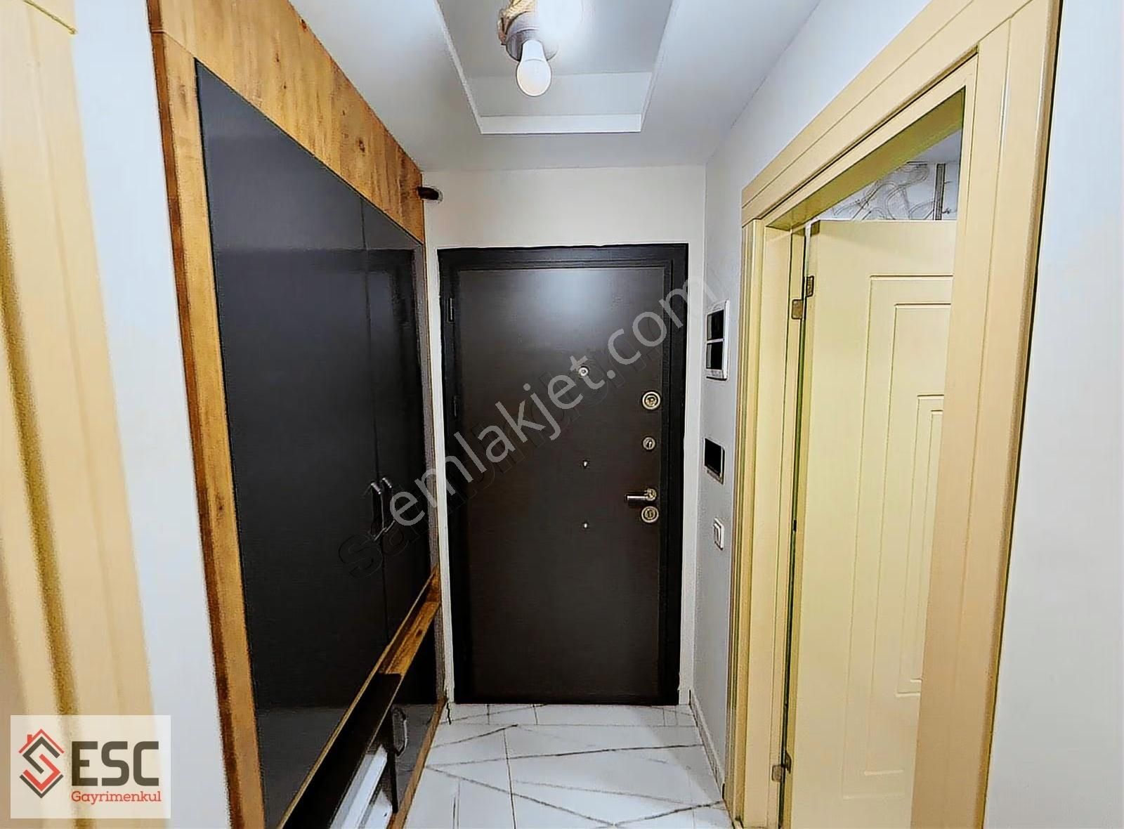 Esc,den Soli Centera Yakın 1+1 D.gazlı Kiralık Daire Esc1682y - Görsel 2