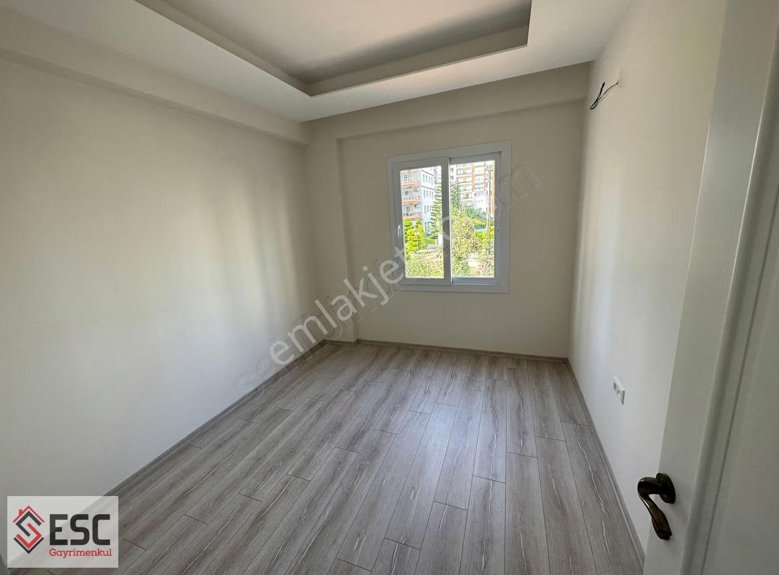 Esc'den Akdeniz Mh,de Geniş M2 Li Fırsat 4+1 Daire Esc2434f - Görsel 16