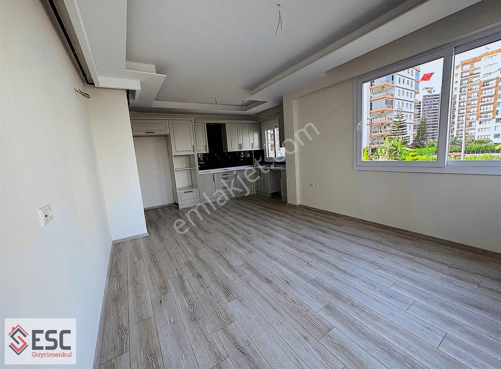 Esc'den Akdeniz Mh,de Geniş M2 Li Fırsat 4+1 Daire Esc2434f - Görsel 13