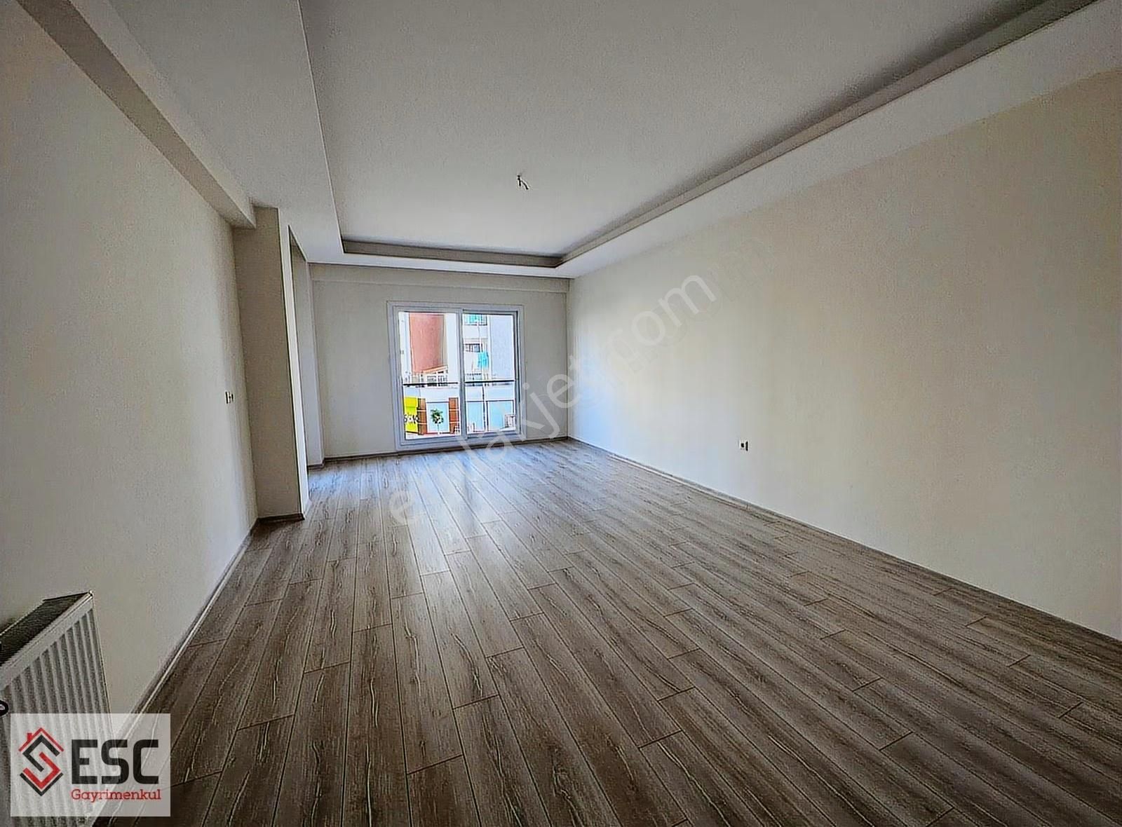 Esc'den Akdeniz Mh,de Geniş M2 Li Fırsat 4+1 Daire Esc2434f - Görsel 5