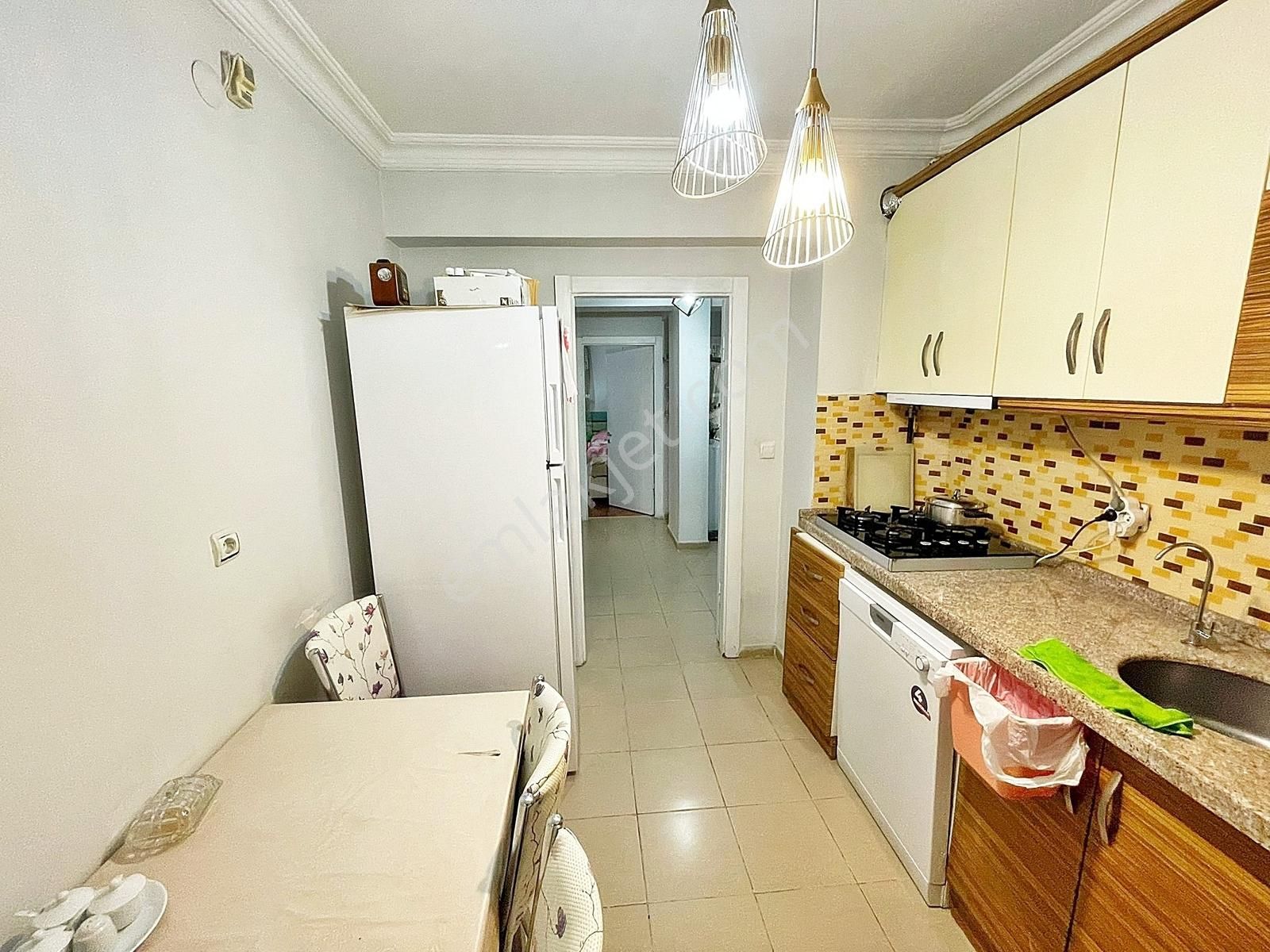 Etlik_lise_yakını_1.ara_kat_bağımsız_asansörlü_geniş_m2_3+1 - Görsel 3