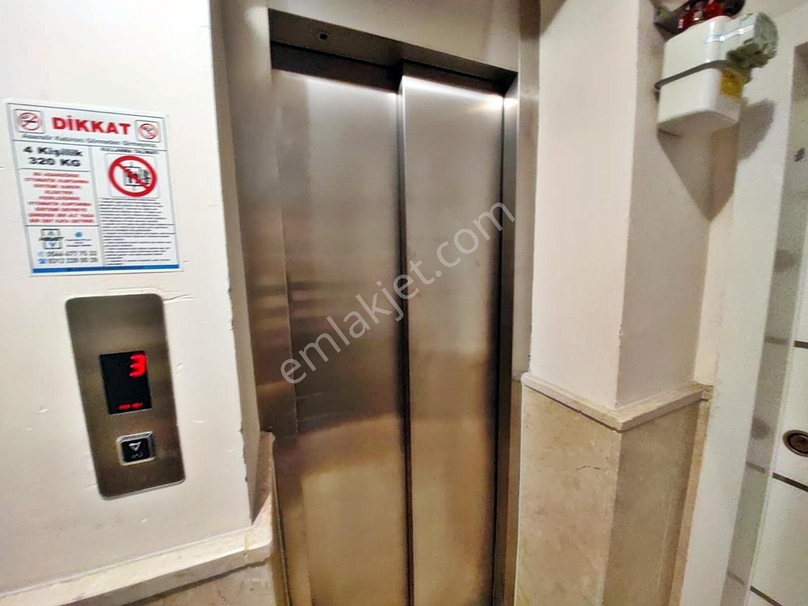 Acill_fiyat_düştü_1.kat_yeni_bina_iskanlı_full_yapılı_3+1 - Görsel 31