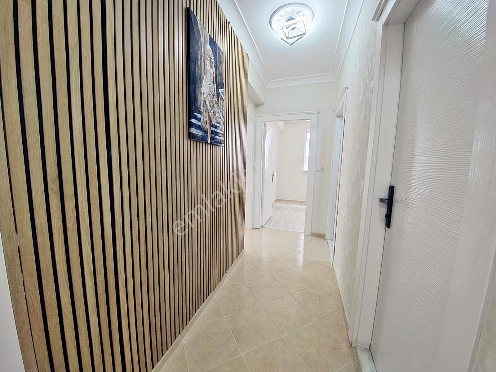 Acill_fiyat_düştü_1.kat_yeni_bina_iskanlı_full_yapılı_3+1 - Görsel 4