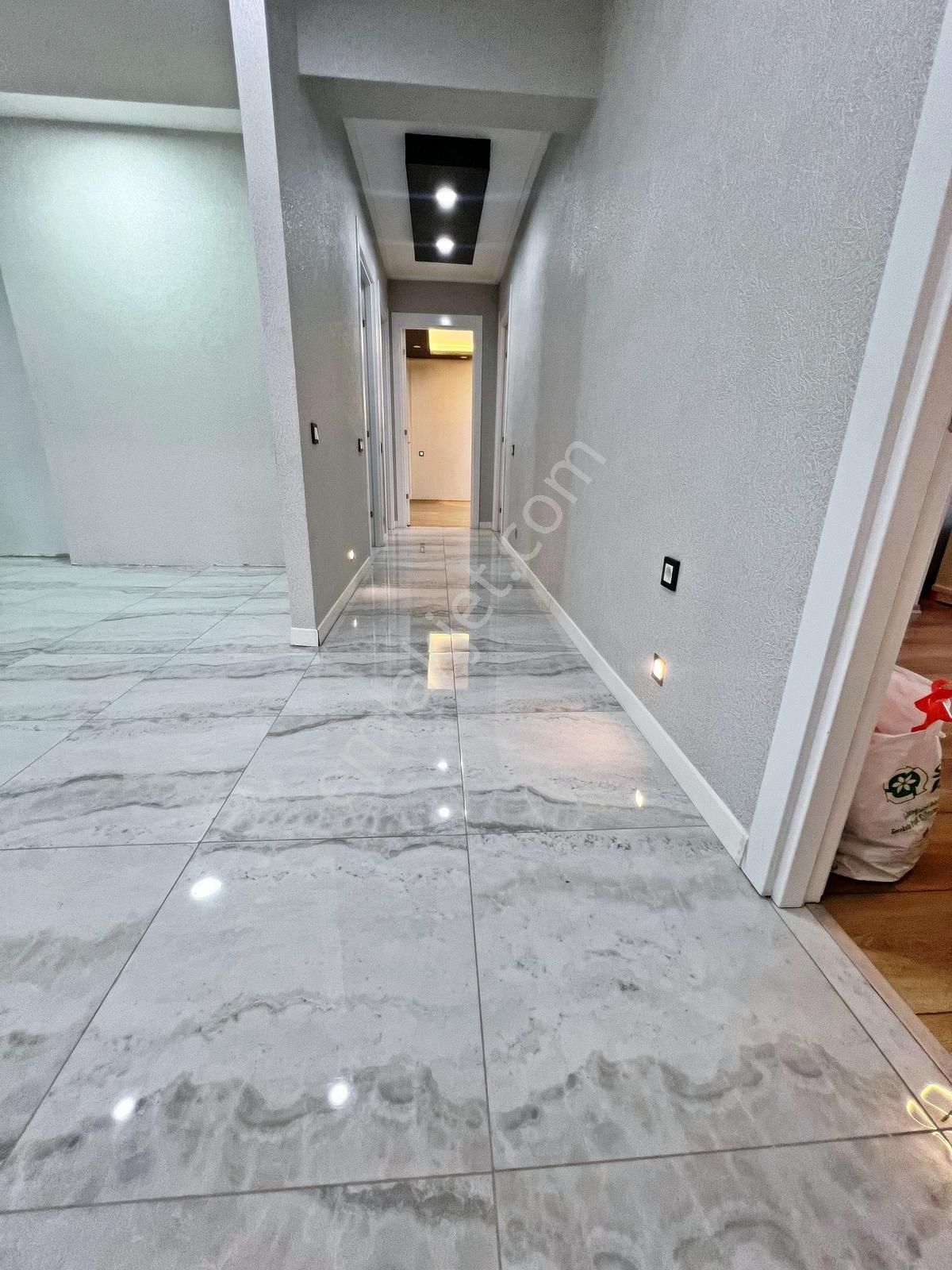 Ovacık_hayat_koleji_yakını_e.banyolu_g.odalı_süper_lüx_site_dair - Görsel 9