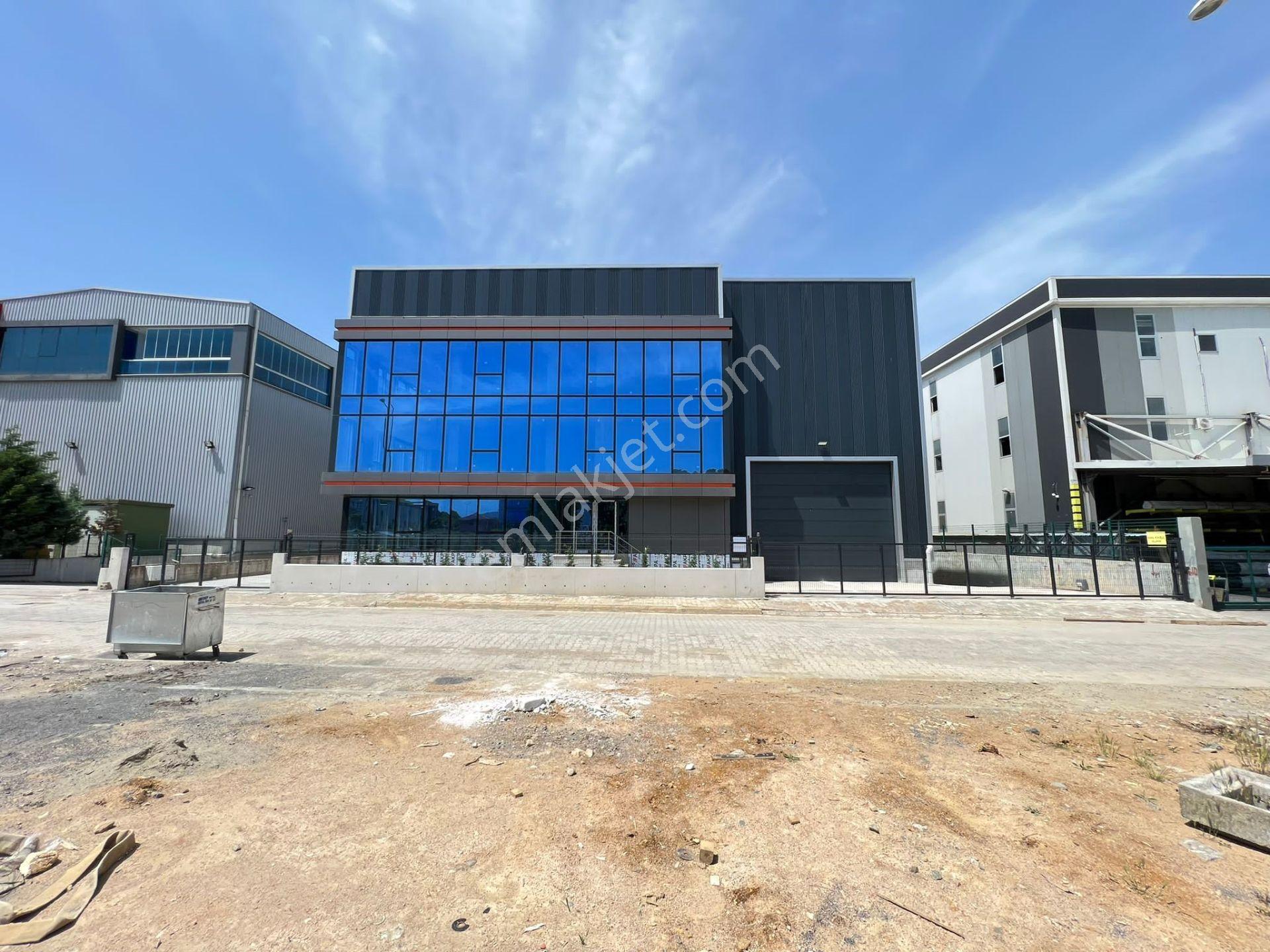 Dilovası Kobi Osb'de 2500 M2+400 Kwa Enerjili Kiralık Fabrika