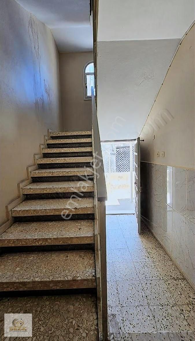 Şakirpaşa Uçak Mh.köşe Başı Acil Satılık 2 Buçuk Katlı Müstakil - Görsel 6