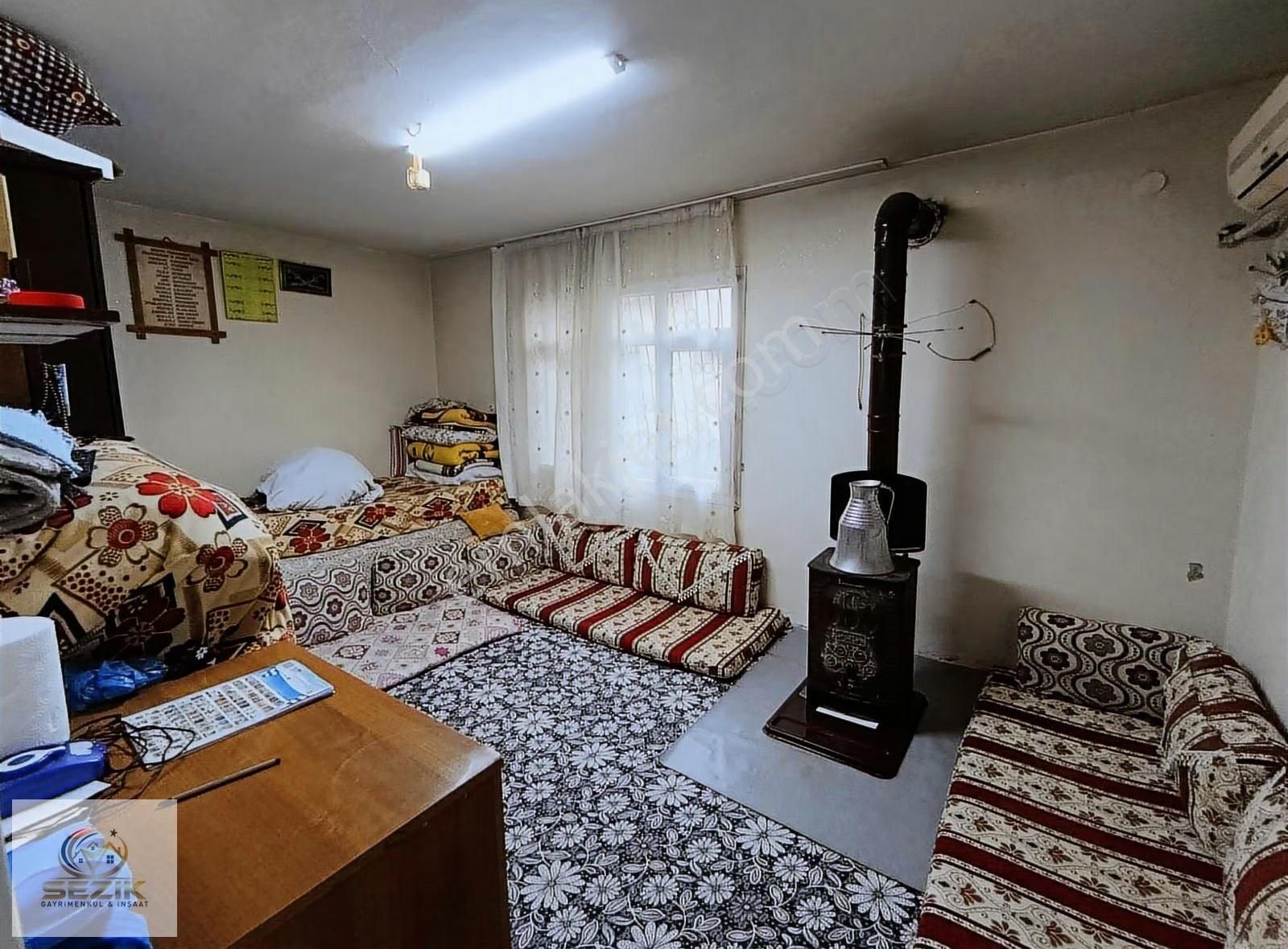 Gülbahçe Mah. Sağlık Ocağı Civarı Tek Katlı Müstakil Satılık - Görsel 4