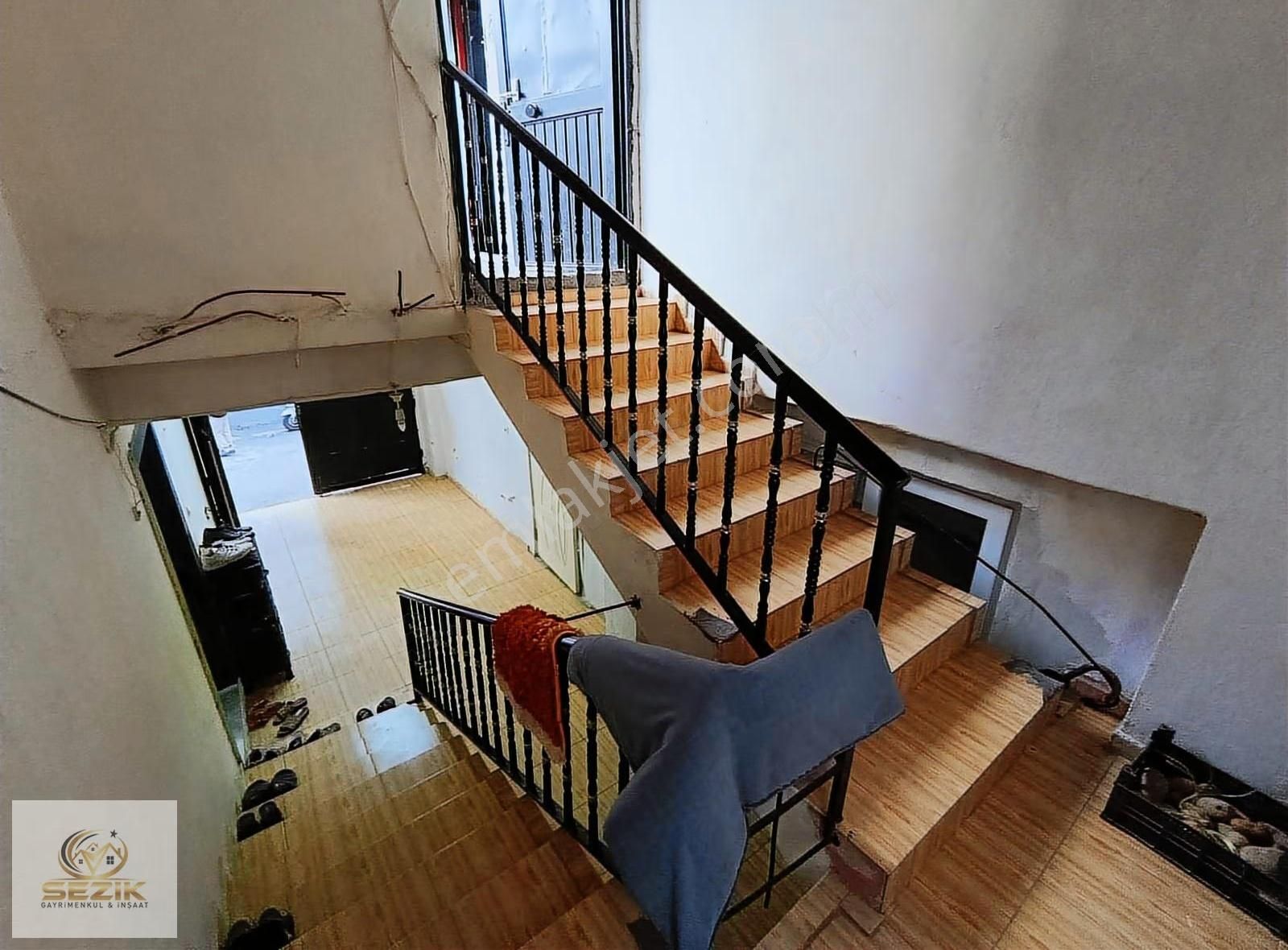 Gülbahçe Mah. Sağlık Ocağı Civarı Tek Katlı Müstakil Satılık - Görsel 13