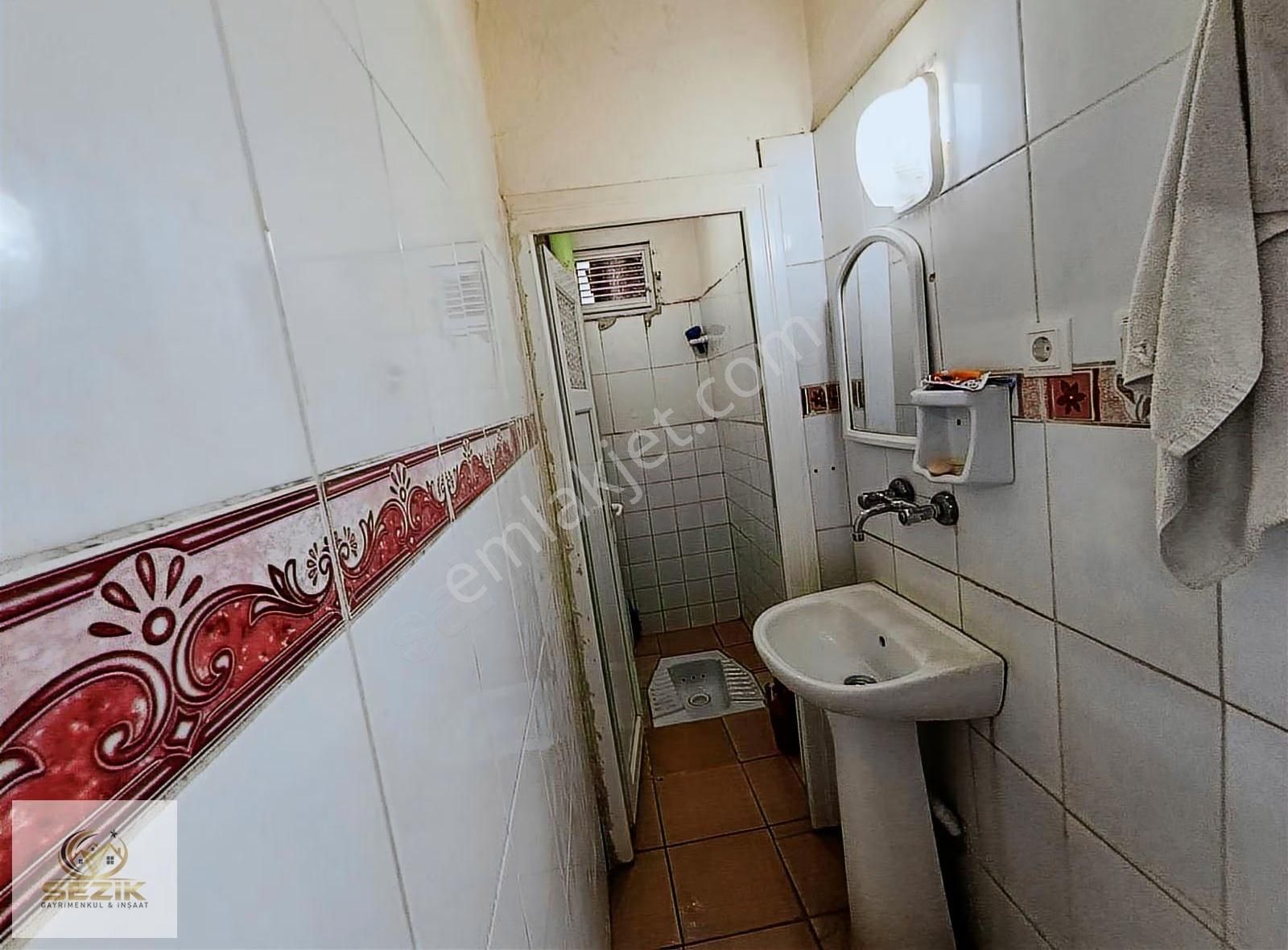 Gülbahçe Mah. Sağlık Ocağı Civarı Tek Katlı Müstakil Satılık - Görsel 8