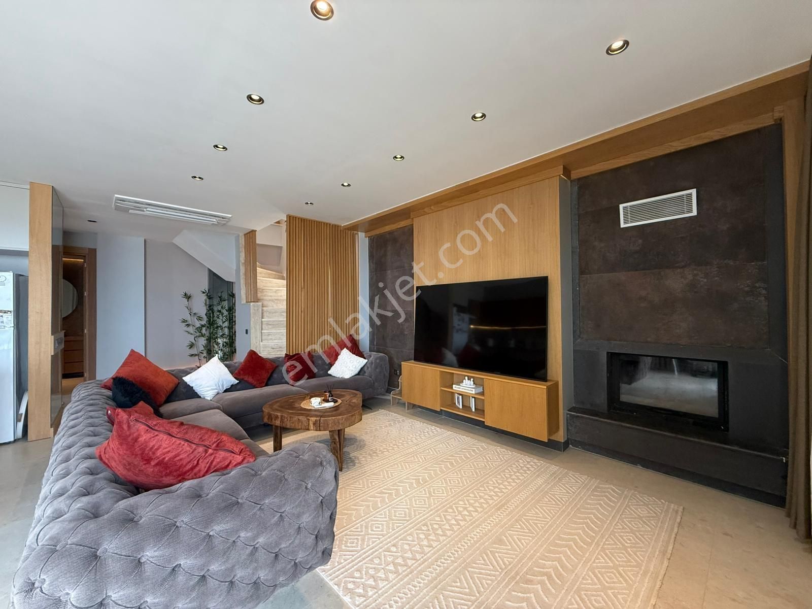 Bodrum Bağlada Kiralık Deniz Manzaralı 6+2 Müstakil Villa - Görsel 29