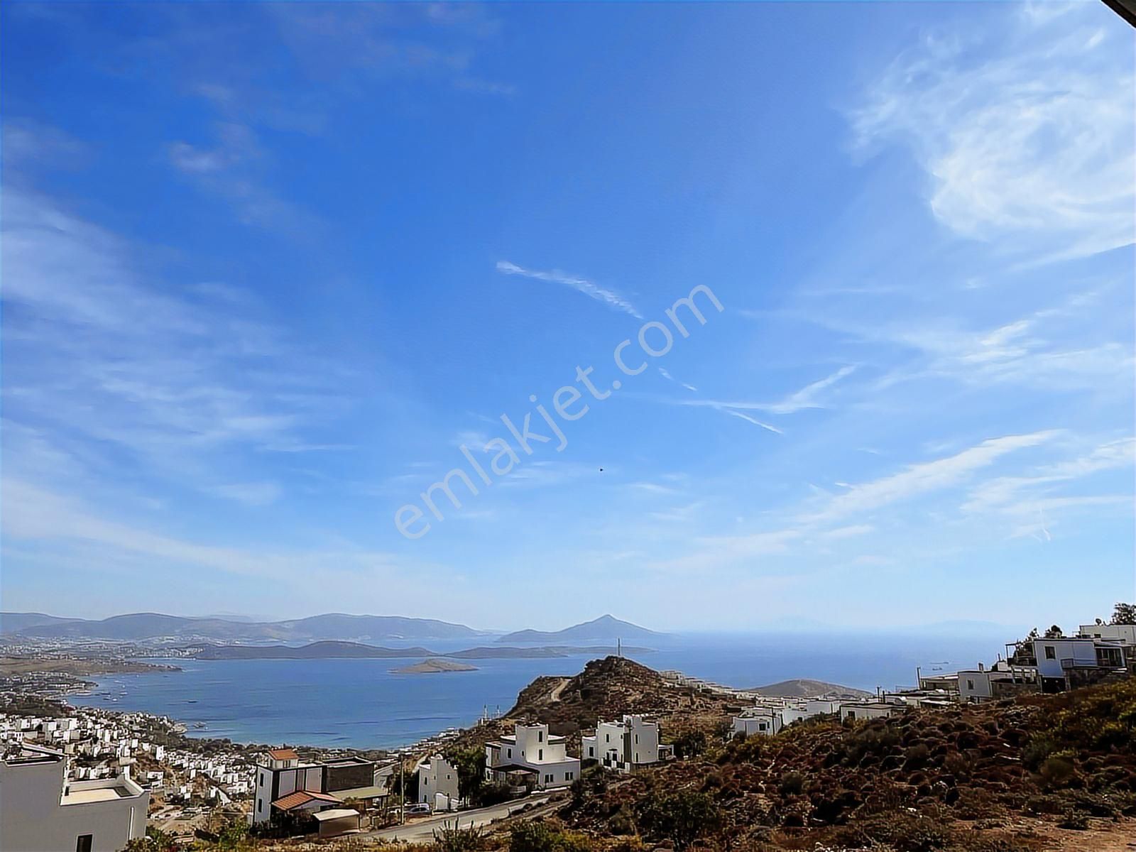 Bodrum Bağlada Kiralık Deniz Manzaralı 6+2 Müstakil Villa - Görsel 23