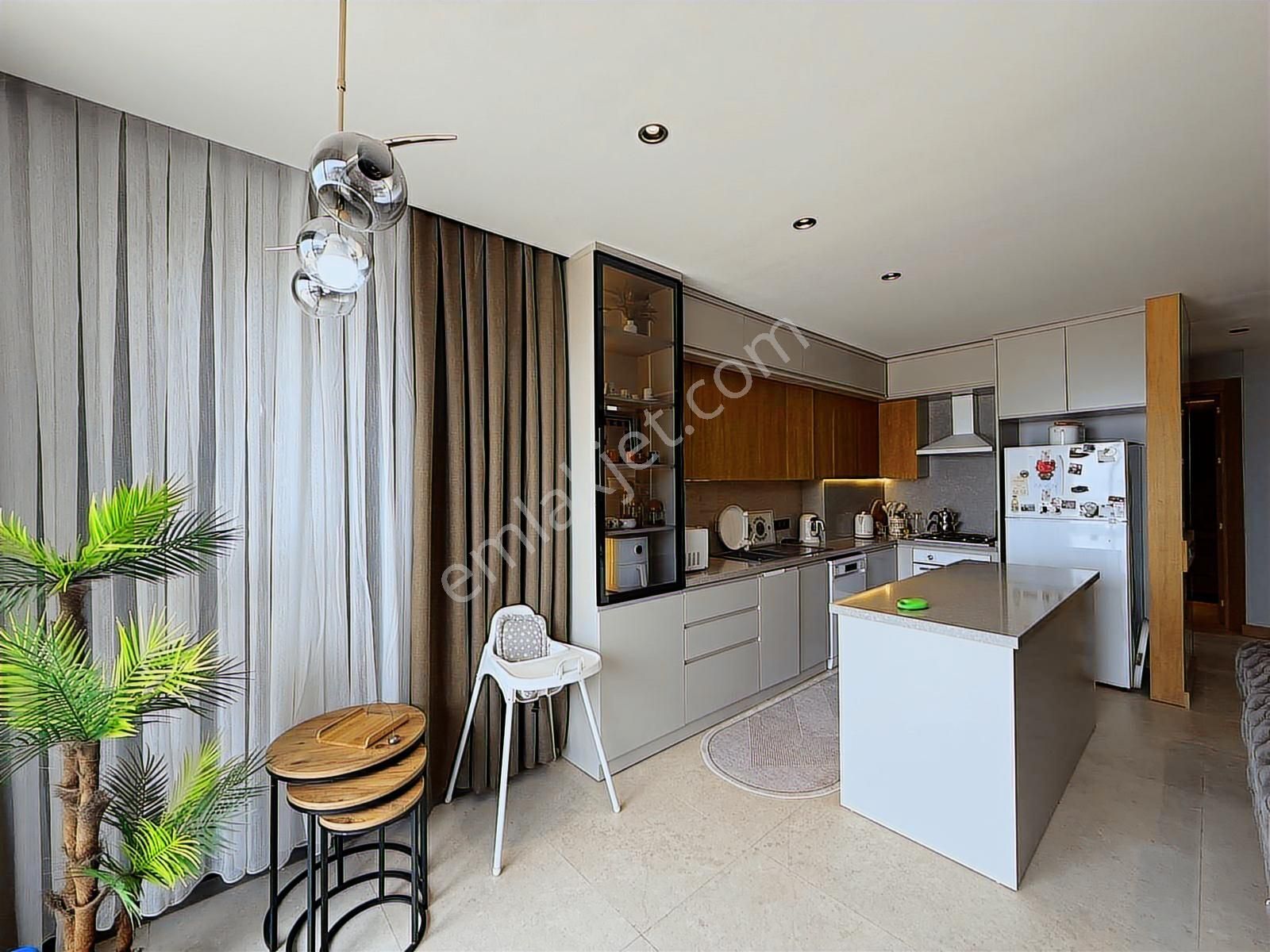 Bodrum Bağlada Kiralık Deniz Manzaralı 6+2 Müstakil Villa - Görsel 19