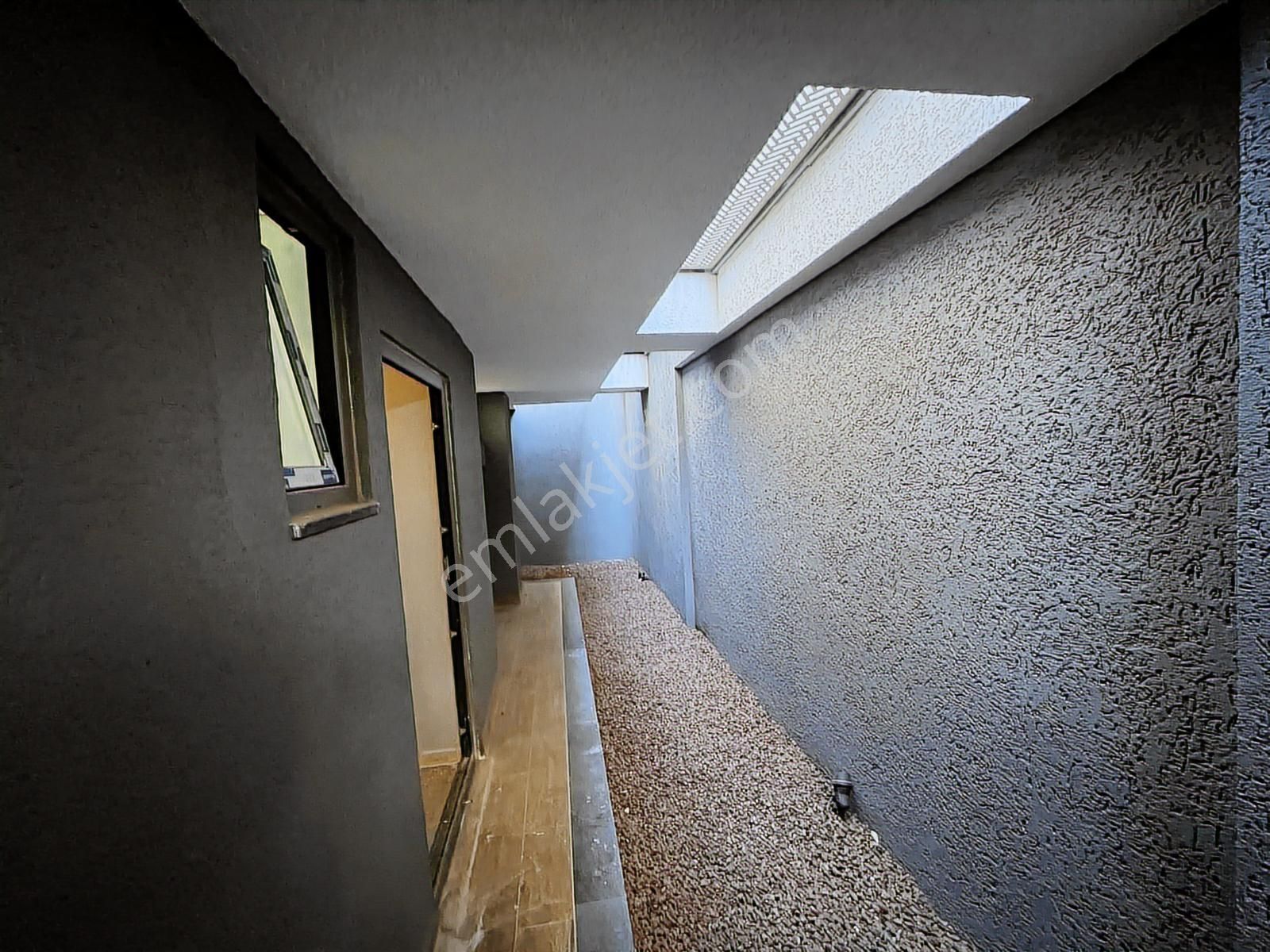 Bodrum Bağlada Kiralık Deniz Manzaralı 6+2 Müstakil Villa - Görsel 7