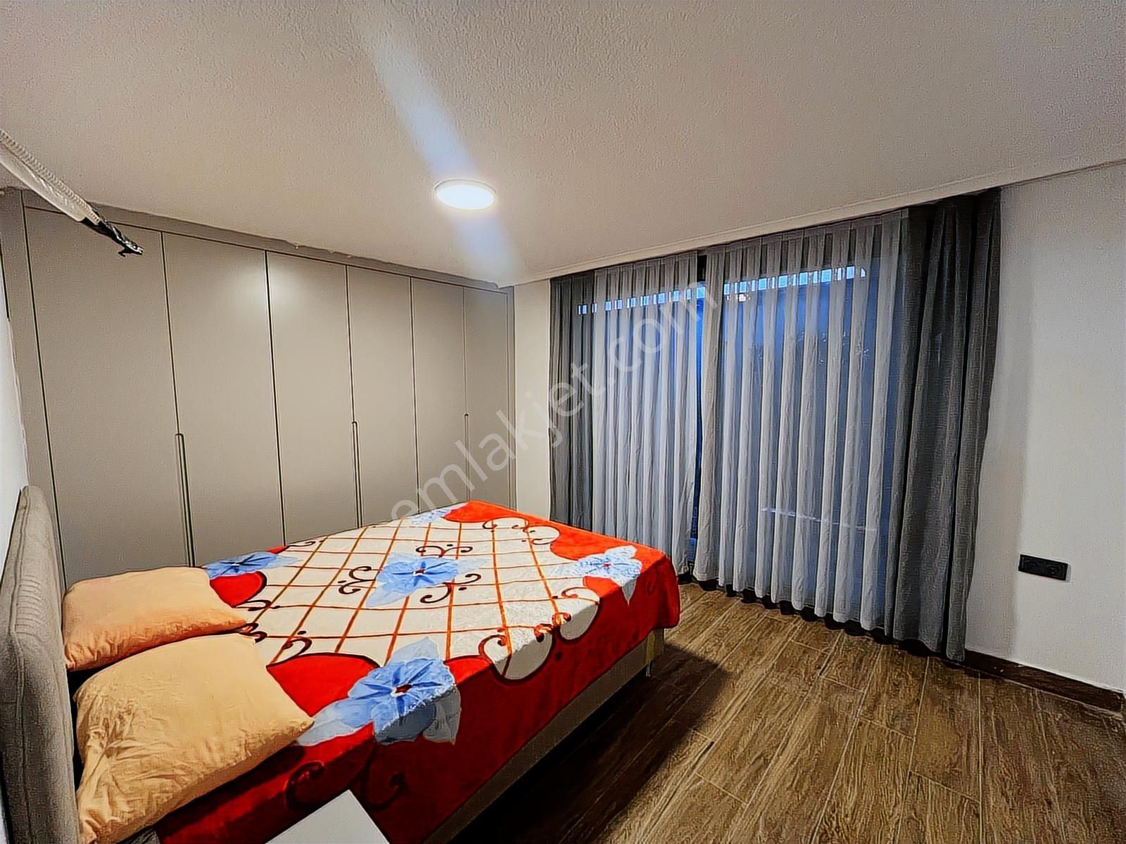 Bodrum Bağlada Kiralık Deniz Manzaralı 6+2 Müstakil Villa - Görsel 8