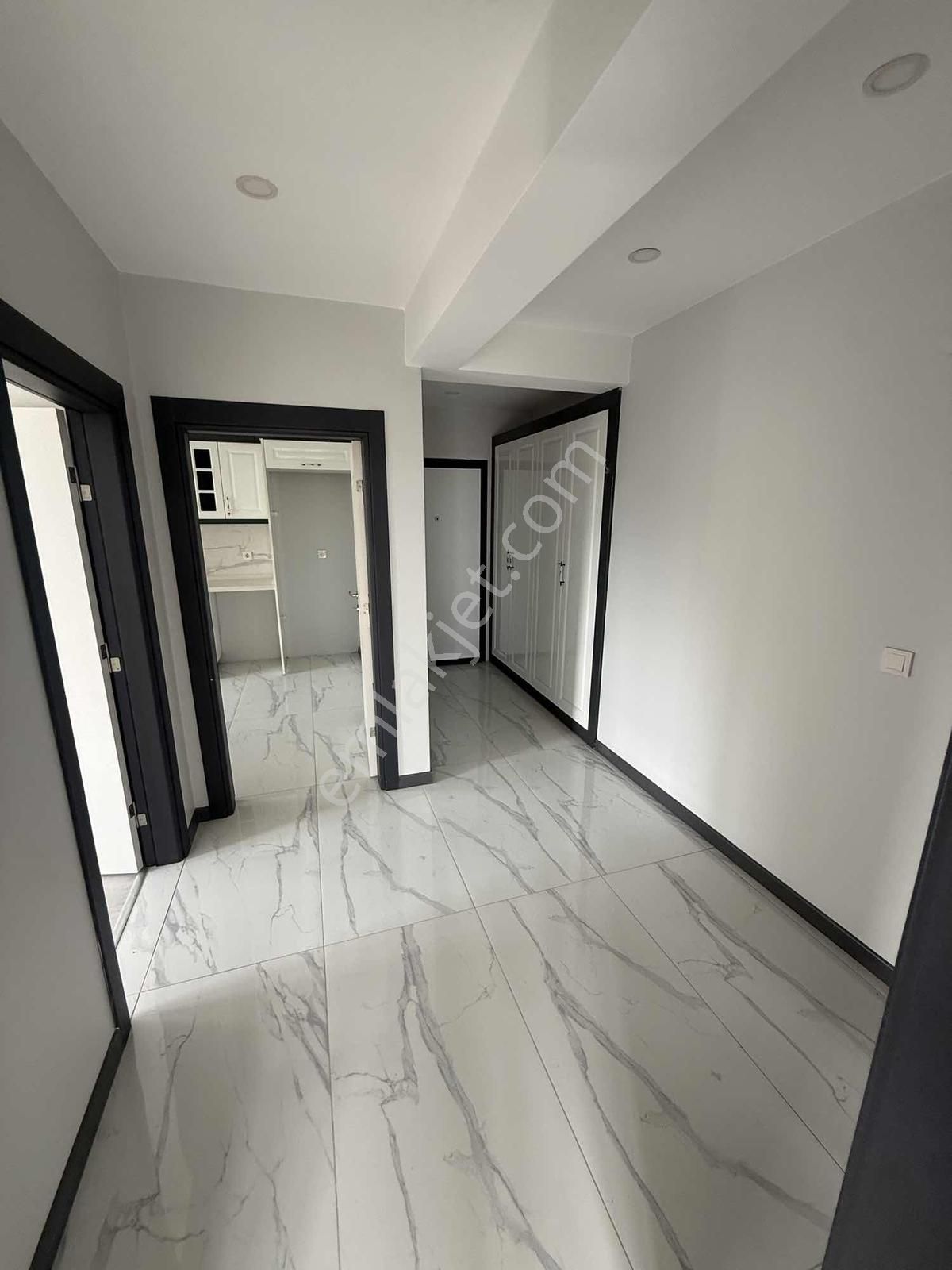 Akkaya İnşaattan Park Cepehli Mükemmel 2+1 Daire - Görsel 12