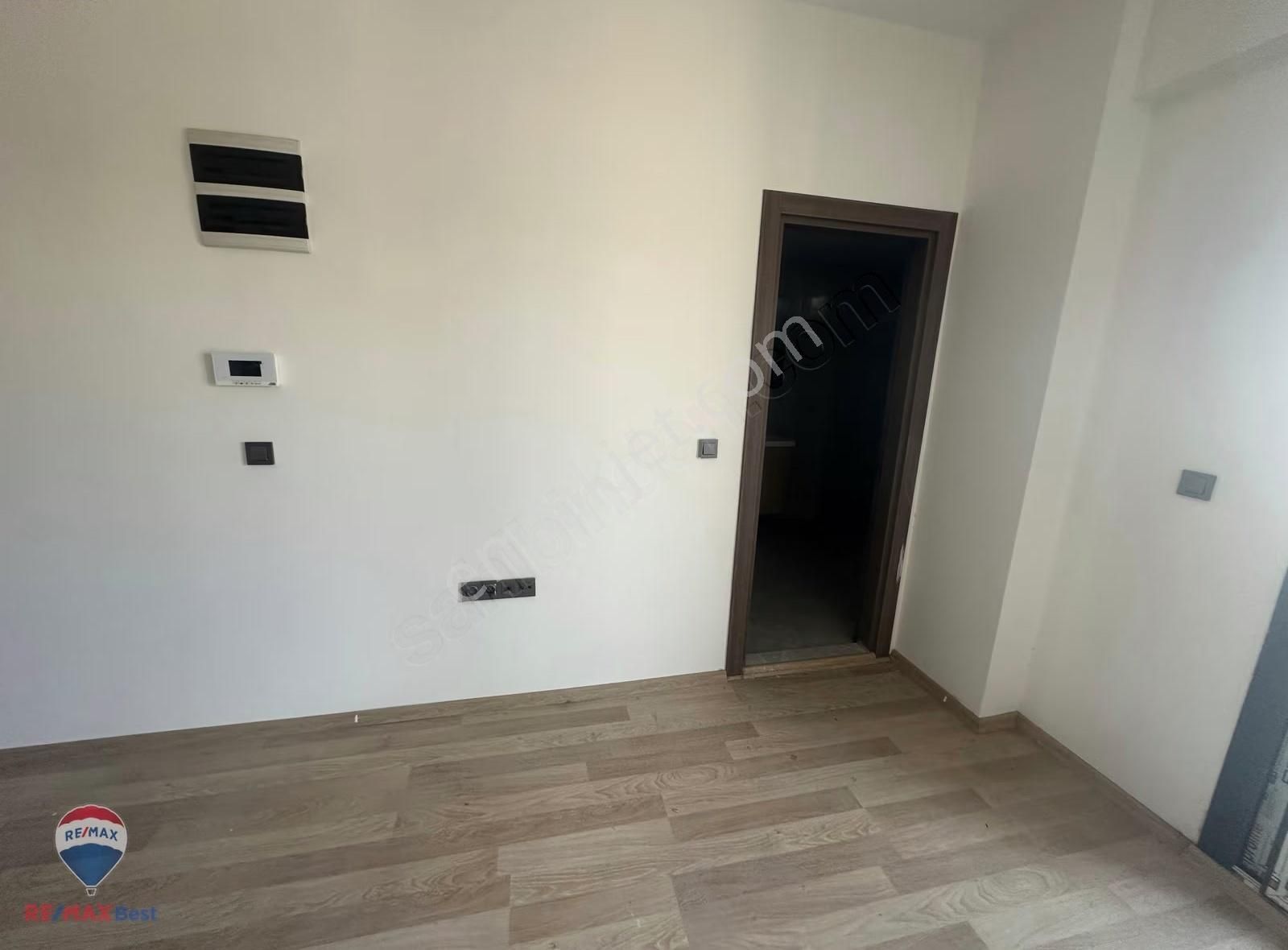 47 Seyrek Merkezde Satılık Sıfır 1+1 Daire - Görsel 13