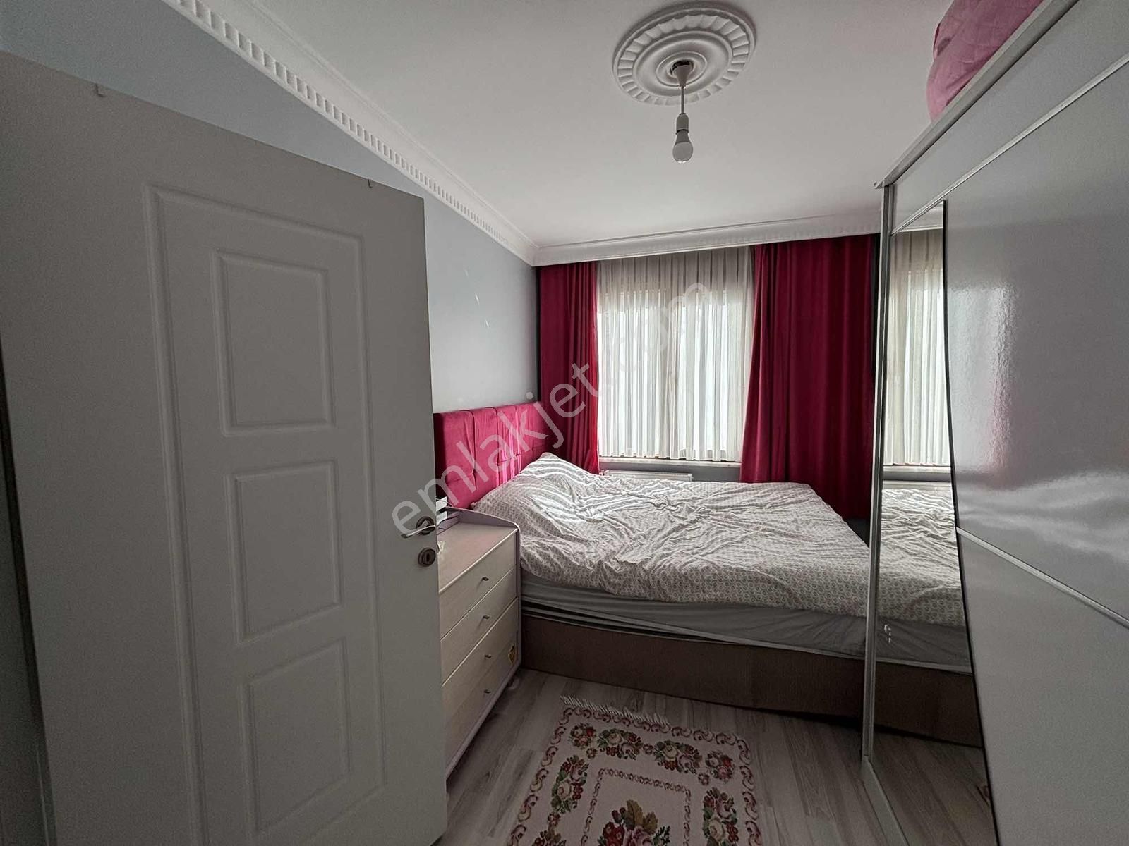 Önlü'den Mehmet Akif'te 3+3 160m2 Merkezi Konum'da Dublex Daire - Görsel 26