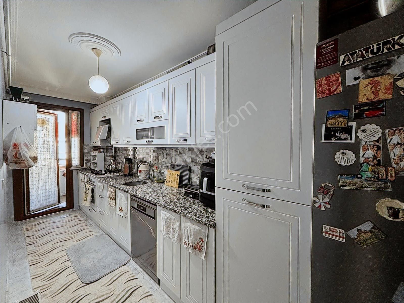 Önlü'den Mehmet Akif'te 3+3 160m2 Merkezi Konum'da Dublex Daire - Görsel 35