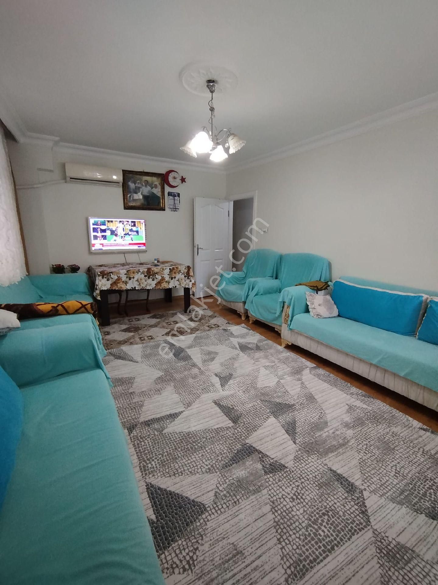 Hicret Emlaktan Bağcılar Çınar Mh.3+1 137 M2 Satılık Daire - Görsel 3