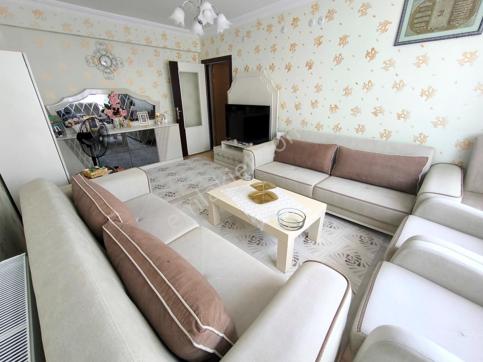 Alsancak Mh Çift Girişe Uygun 2 Banyo Wc'li Teraslı 4+1 Köşebaşı - Görsel 7