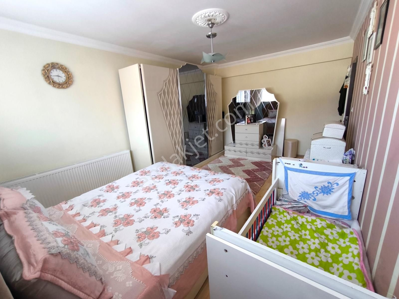 Alsancak Mh Çift Girişe Uygun 2 Banyo Wc'li Teraslı 4+1 Köşebaşı - Görsel 19