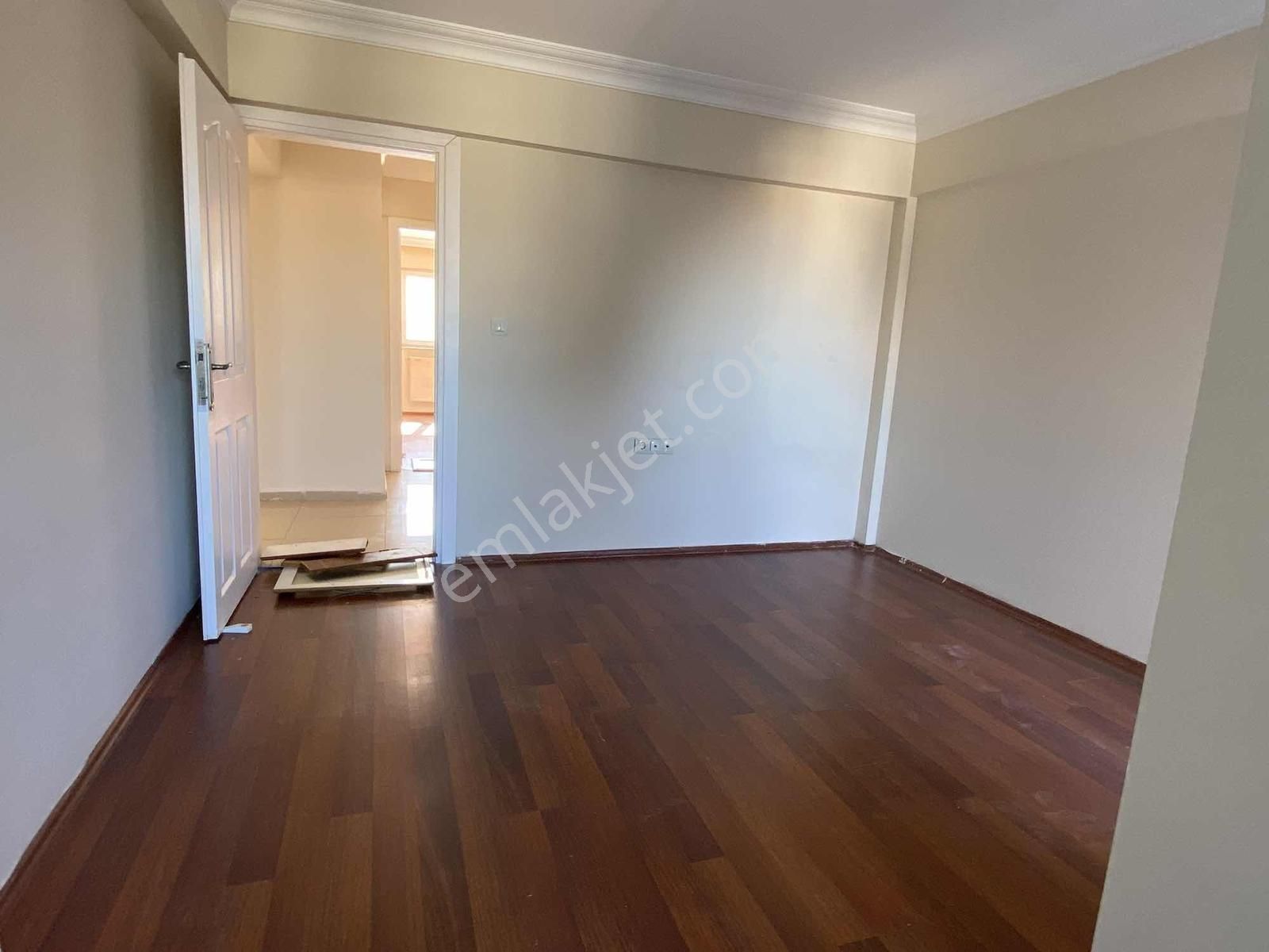 Görükle Cadde Üzeri Ayrı Mutfaklı Aile Binası 3+1 Kiralık Daire. - Görsel 15