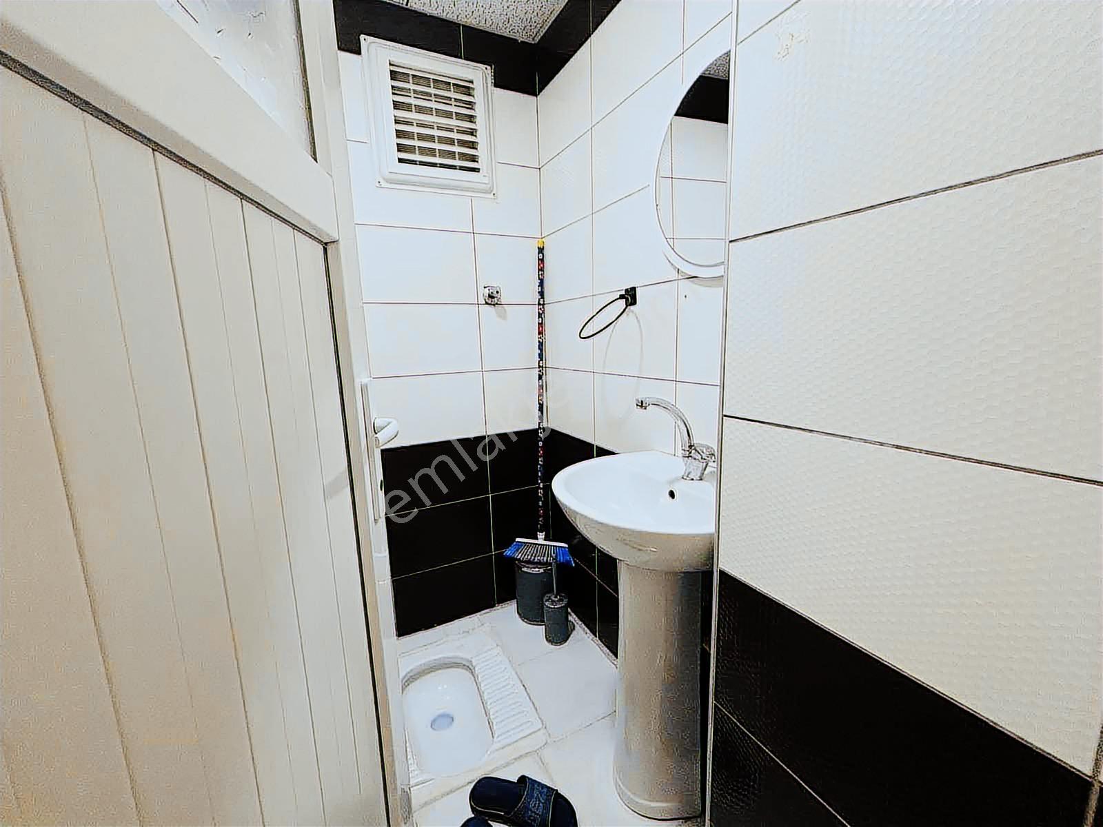 Remax Yeni'den Tavşantepe Akdo Üstü(ayrı Mutfaklı) Geniş 2+0 - Görsel 13