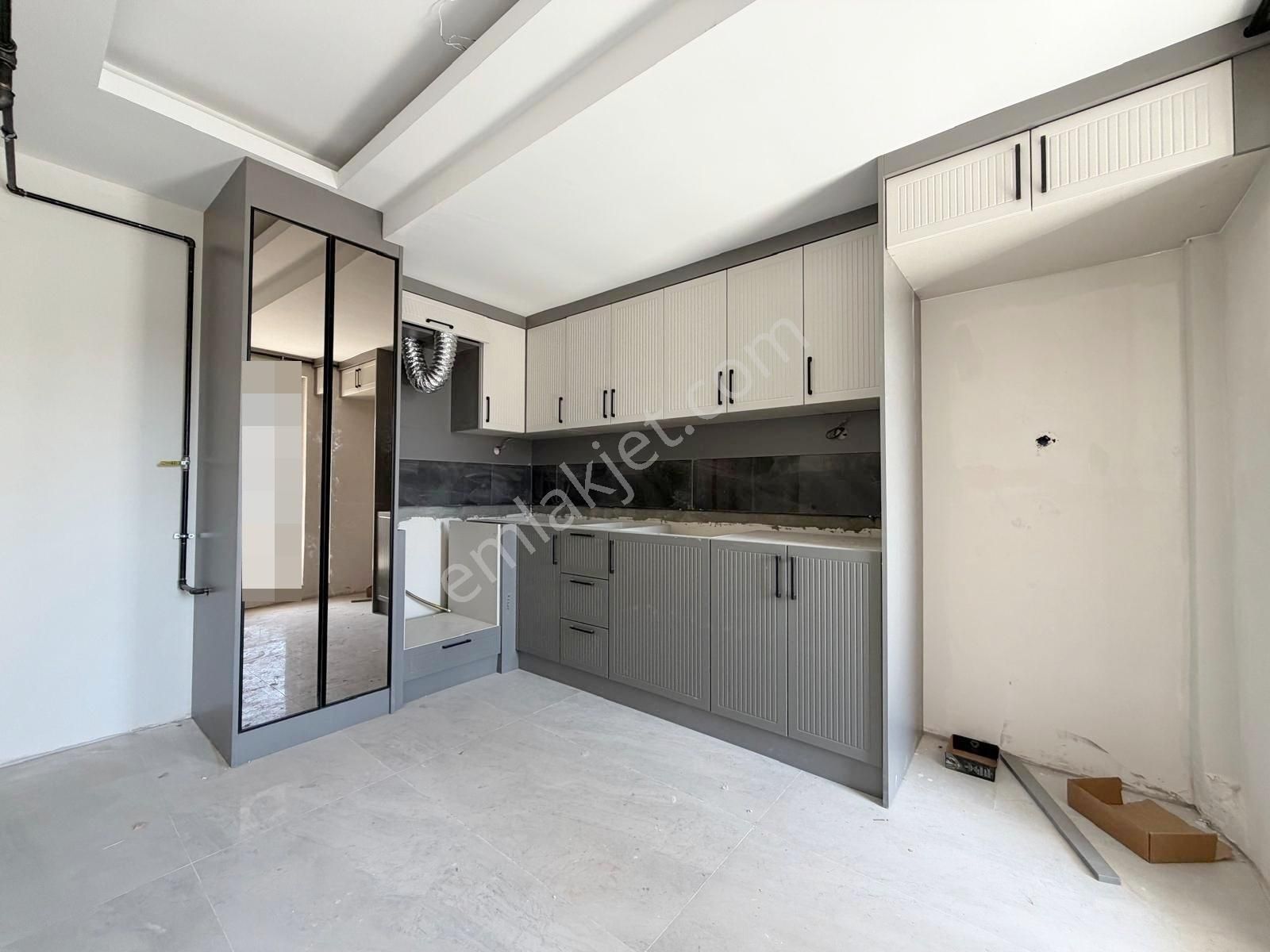 Yuvam'dan Menderesde Park Cepeli Ultra Lüx 2+1 Şatışda