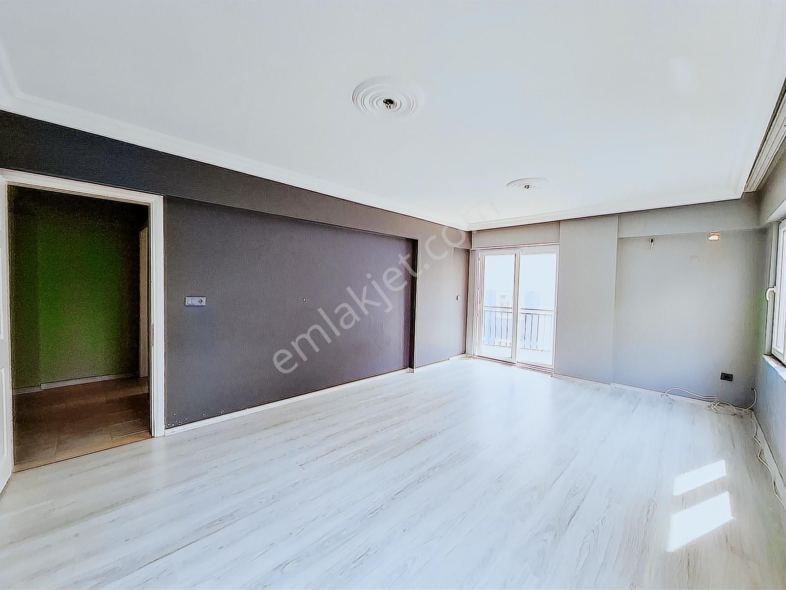 Didim Merkezi Konumda Asansörlü Geniş 3+1 Ayrı Mutfak Daire - Görsel 15