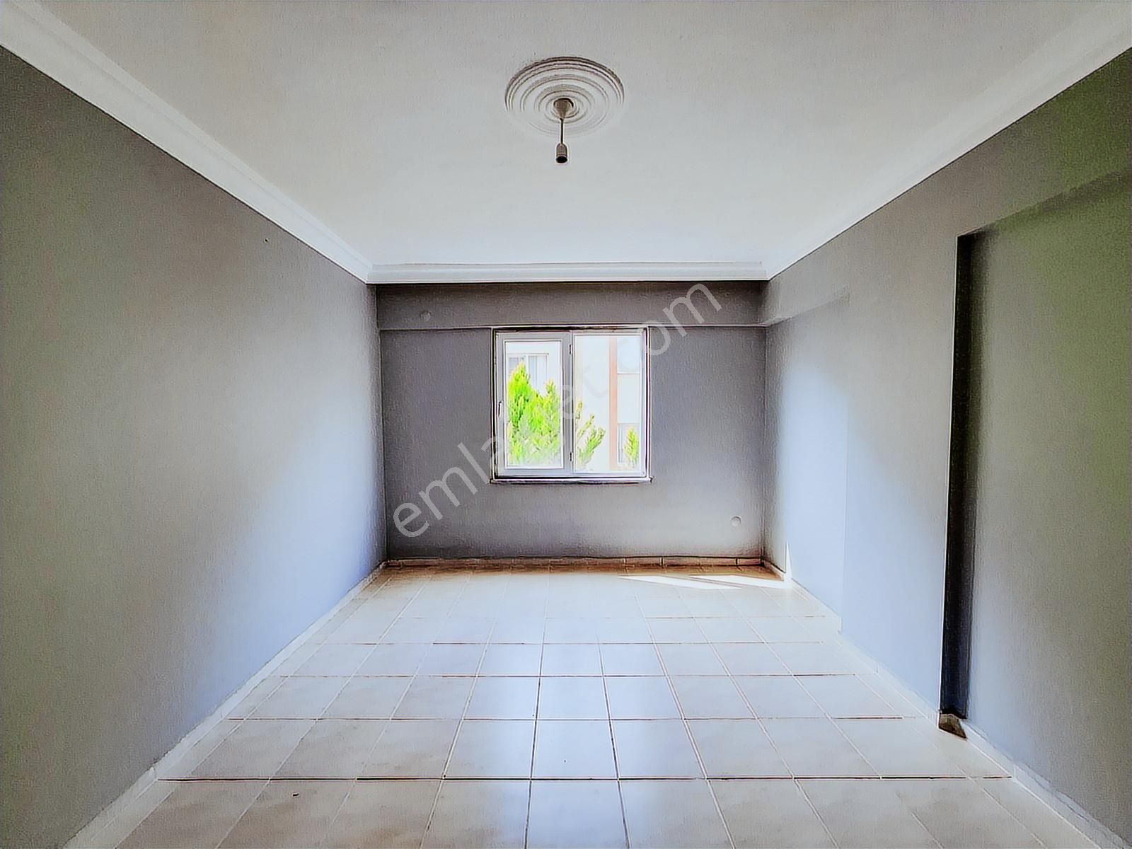 Didim Merkezi Konumda Asansörlü Geniş 3+1 Ayrı Mutfak Daire - Görsel 3