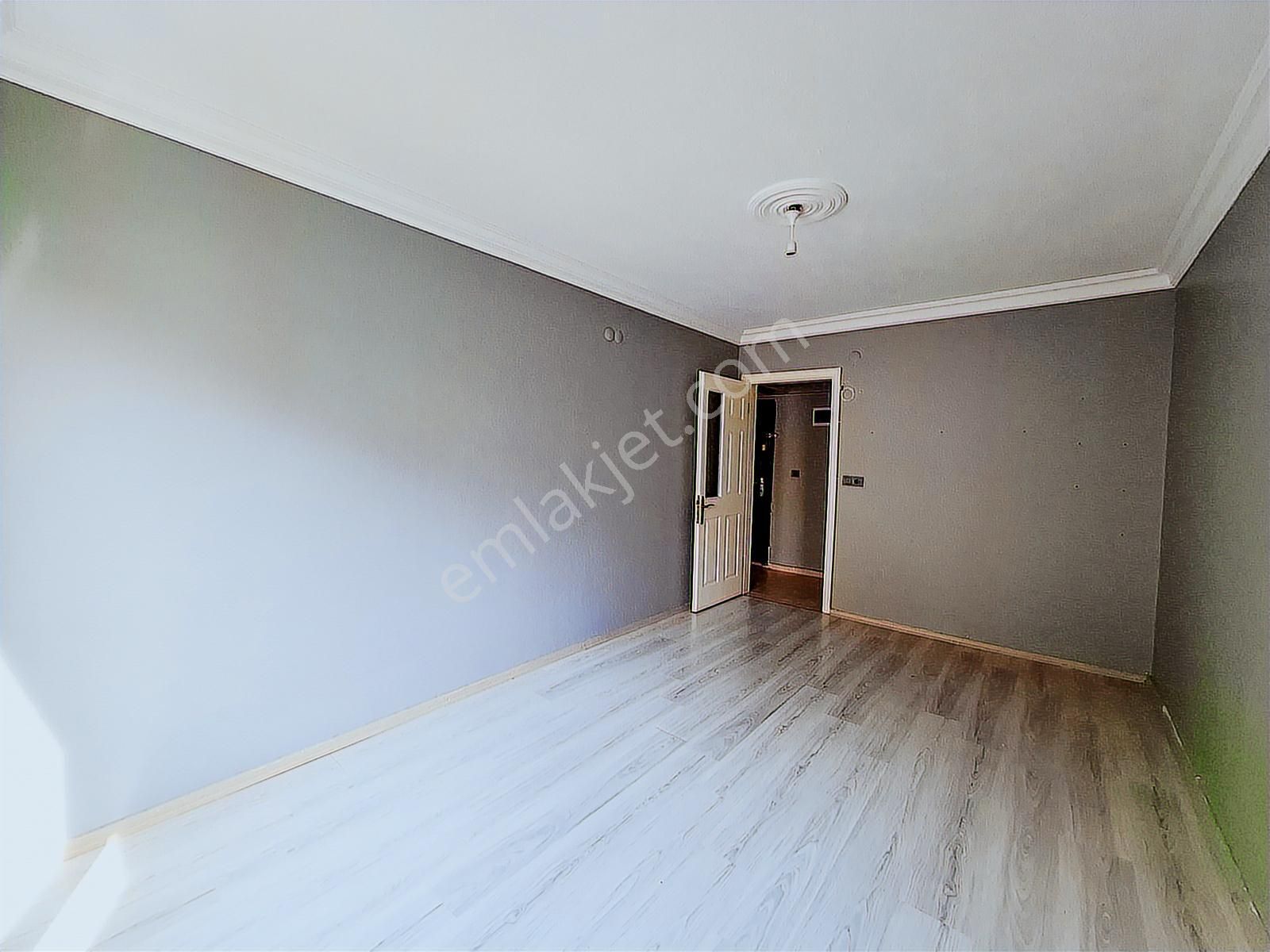 Didim Merkezi Konumda Asansörlü Geniş 3+1 Ayrı Mutfak Daire - Görsel 14