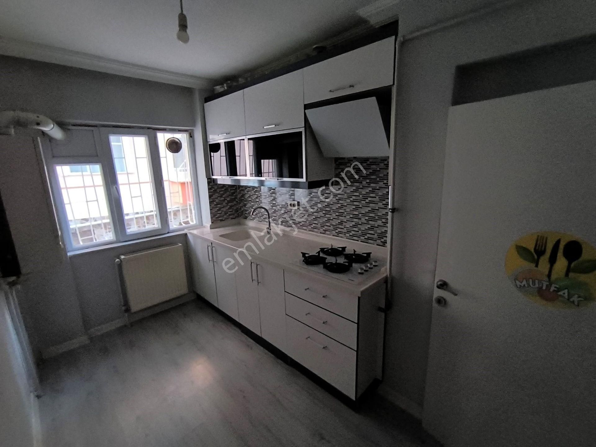 Plevne Mahallesin'de Uygun Fiyata Kiralık Daire - Görsel 2