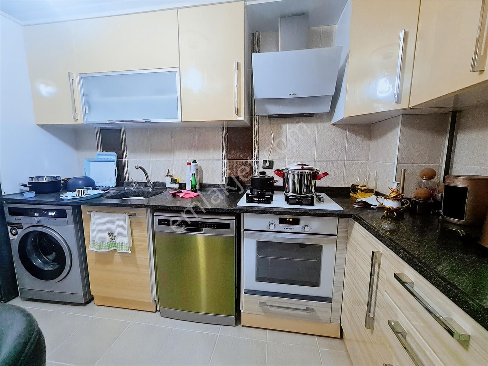 Etimesgut Bağlıca Sınırı İstasyon Mh. Arakat Öncephe Lüks 2+1