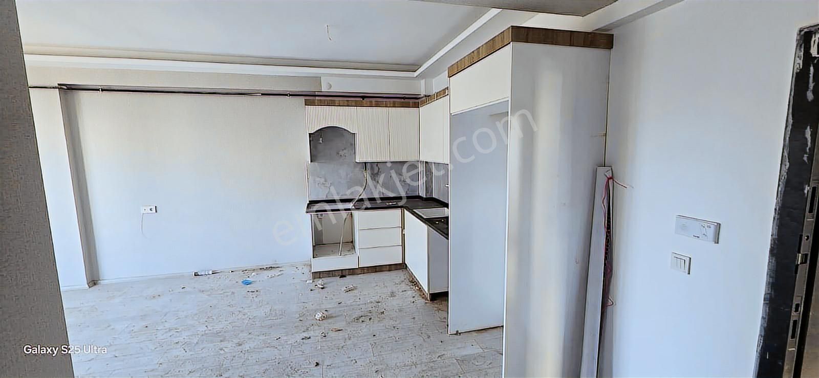 Kaçmaz Emlak Tan Mastfroş Caddesinde Satılık 2+1 Daire Sıfır - Görsel 5