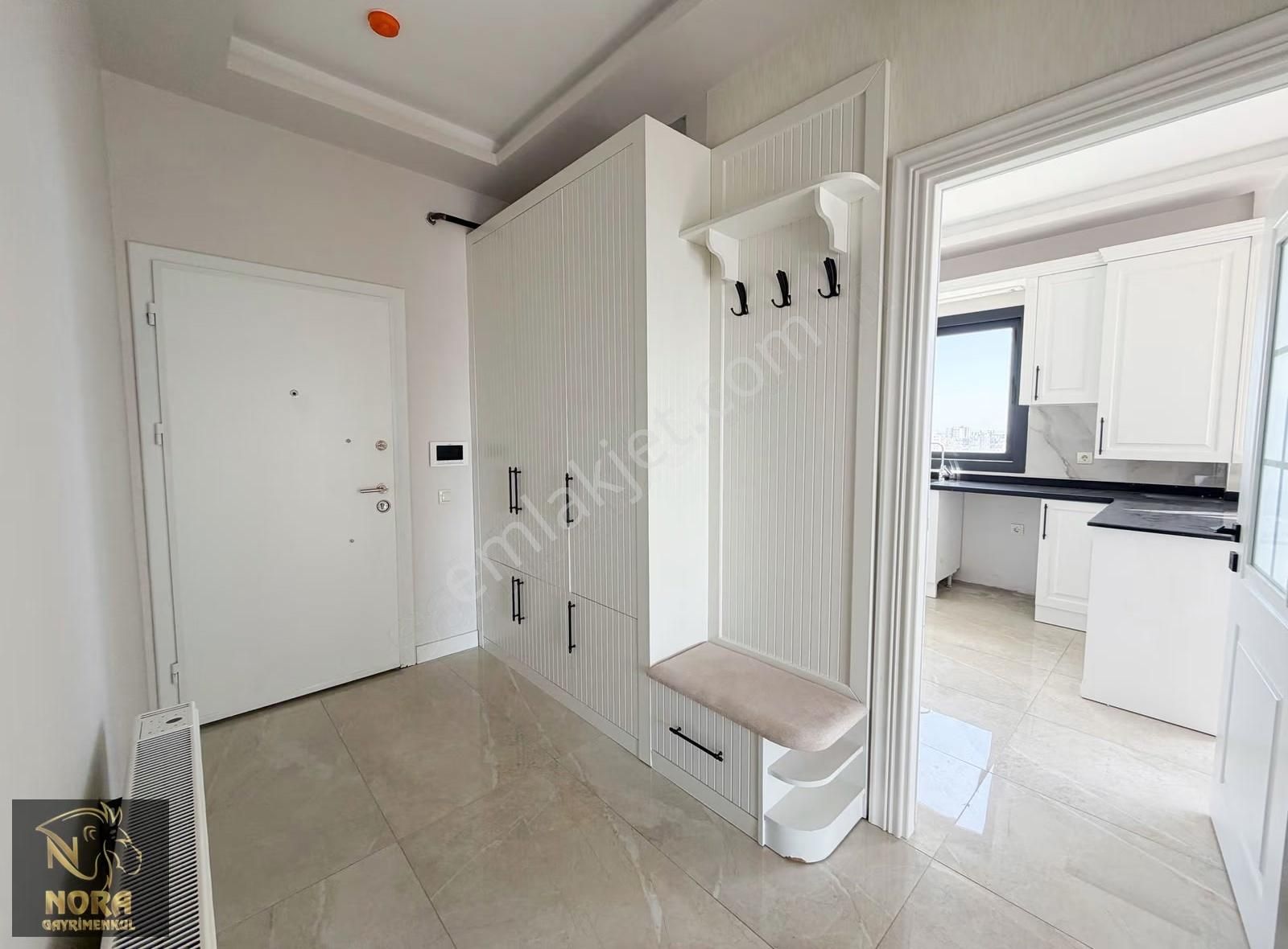 Nora'dan 2. Çevre Yolu Cepheli Site İçerisinde Geniş Kiralık 2+1 - Görsel 4