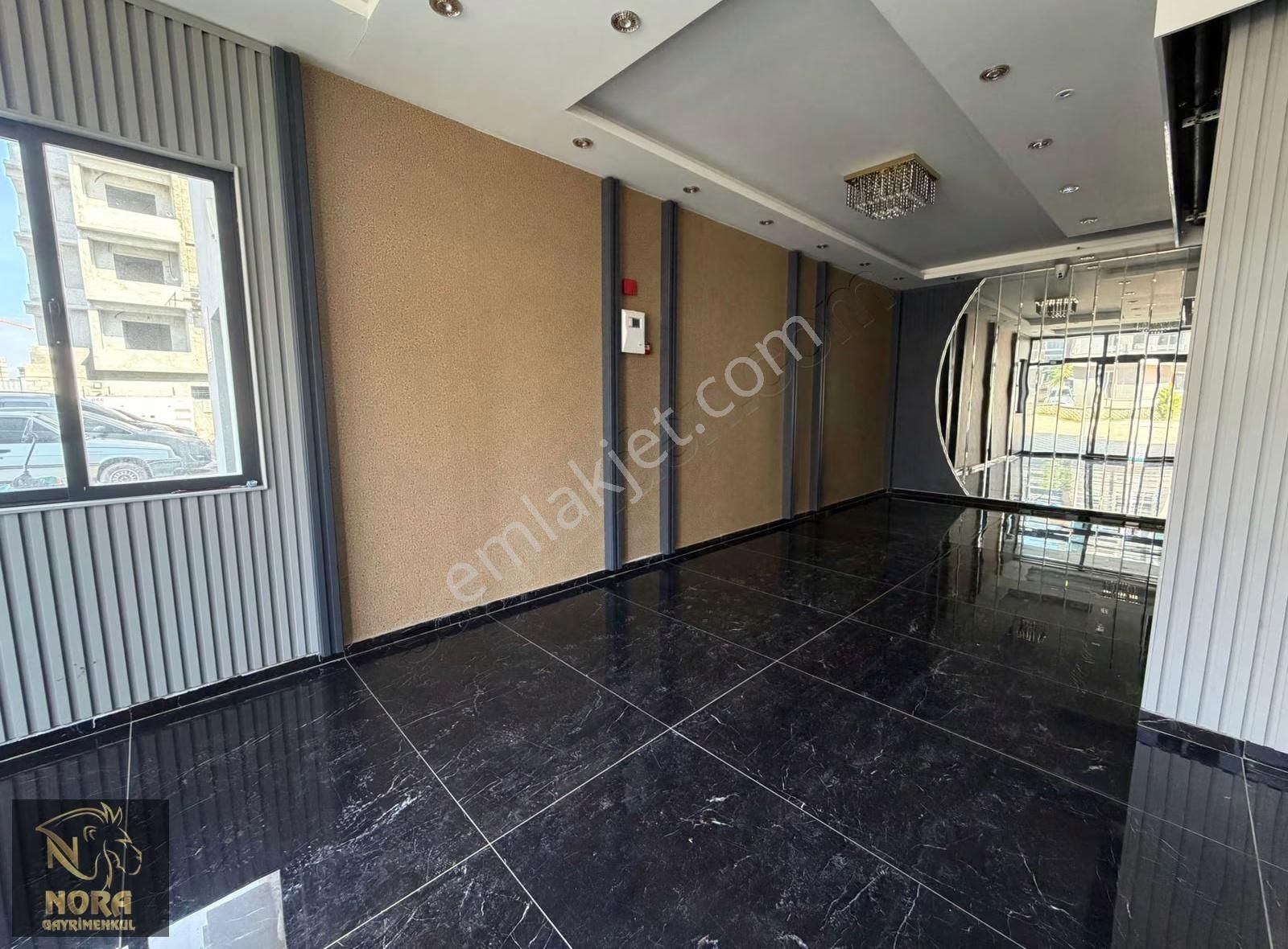 Nora'dan 2. Çevre Yolu Cepheli Site İçerisinde Geniş Kiralık 2+1 - Görsel 2