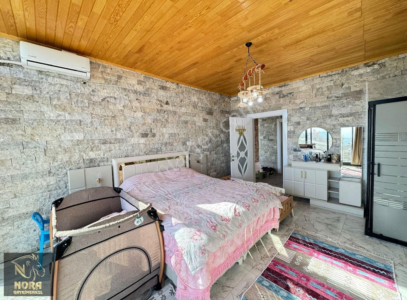 Nora'dan Zirvede Yaşam Panoramik Mersın Manzaralı Satılık Taş Ev - Görsel 2