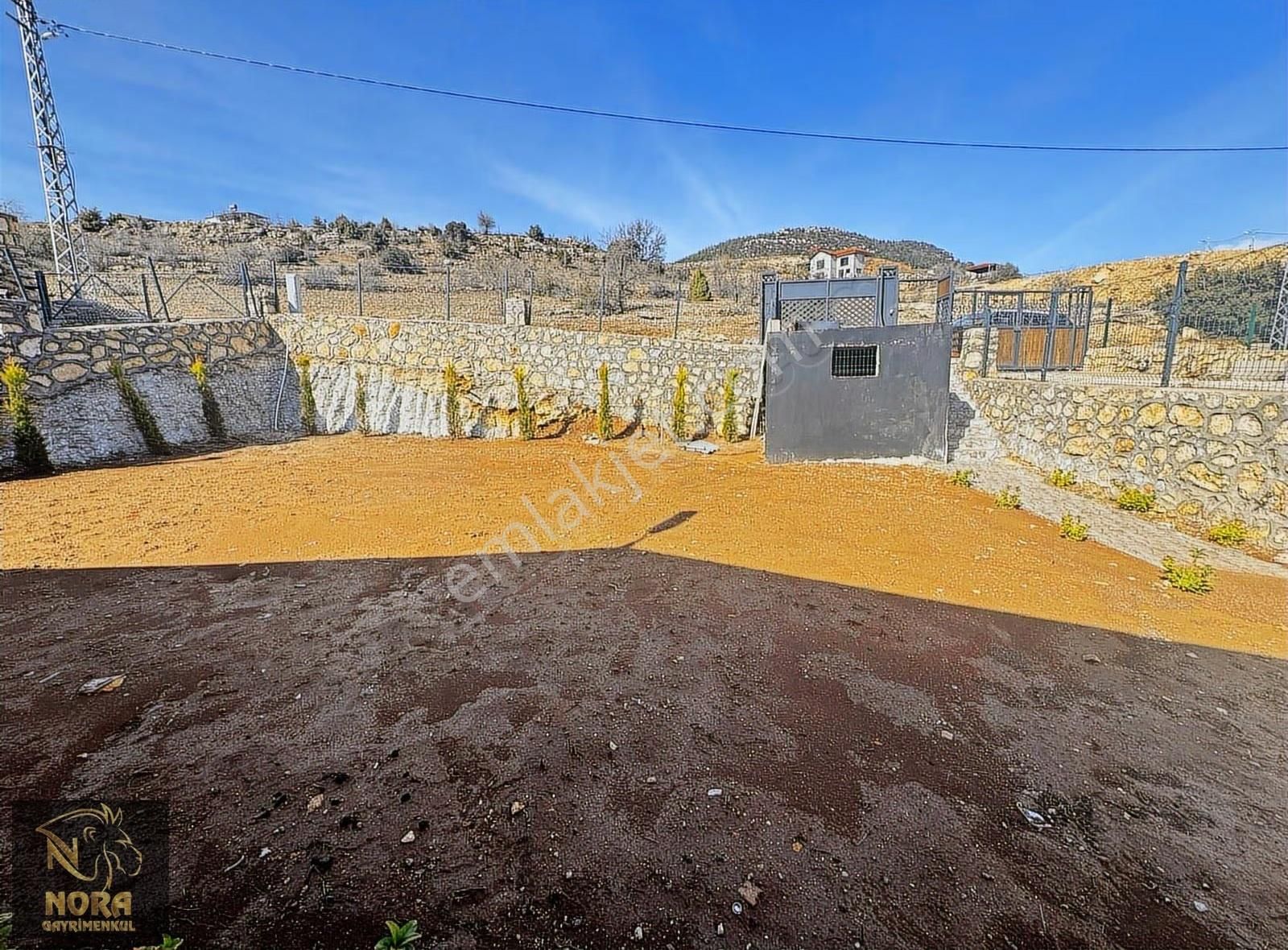 Nora'dan Zirvede Yaşam Panoramik Mersın Manzaralı Satılık Taş Ev - Görsel 12