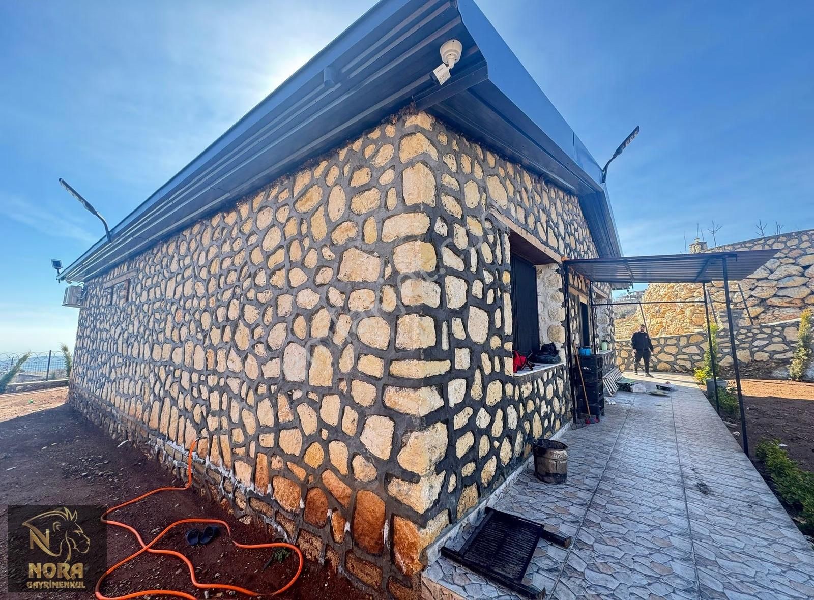 Nora'dan Zirvede Yaşam Panoramik Mersın Manzaralı Satılık Taş Ev - Görsel 11