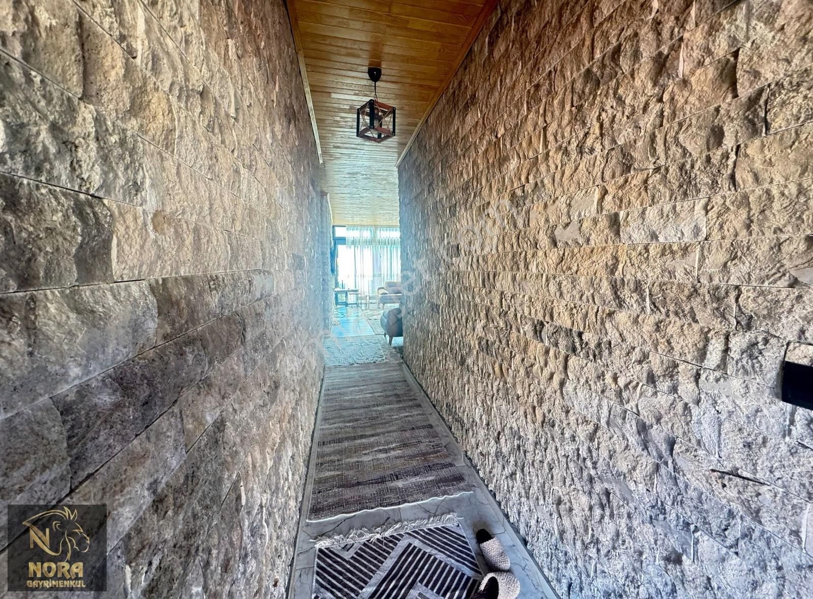 Nora'dan Zirvede Yaşam Panoramik Mersın Manzaralı Satılık Taş Ev - Görsel 16