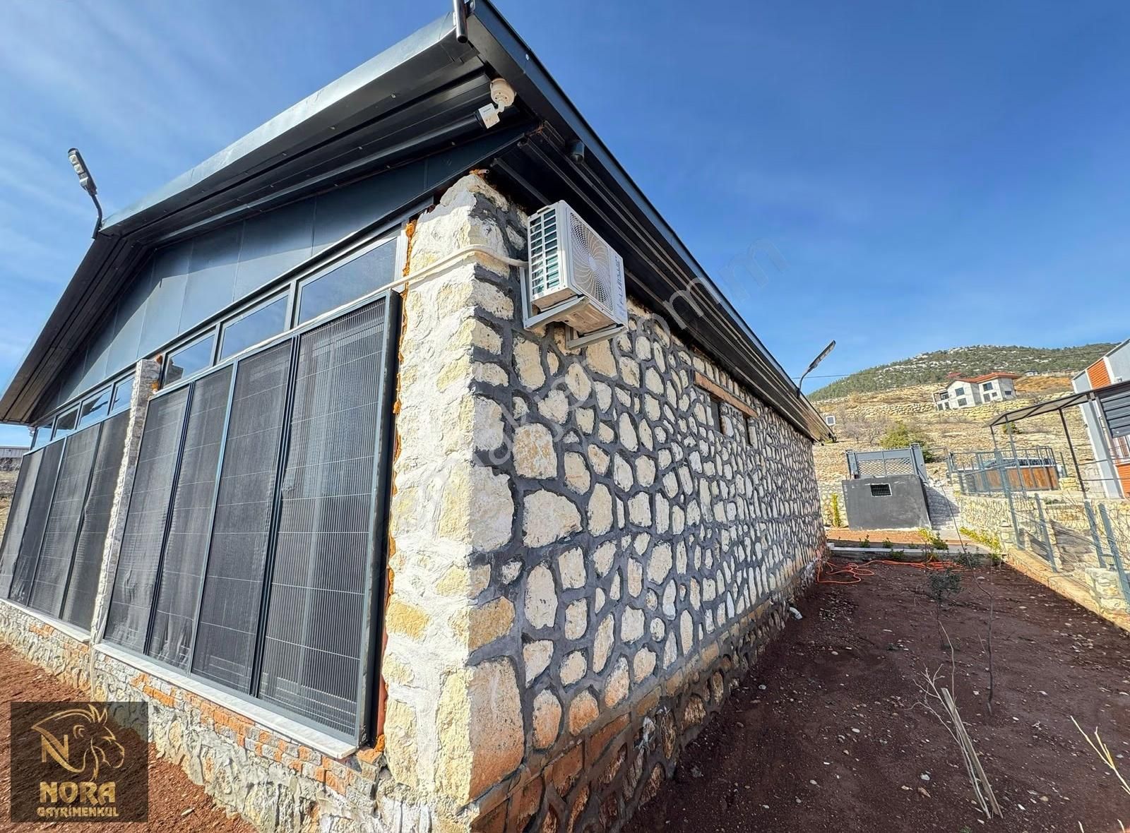 Nora'dan Zirvede Yaşam Panoramik Mersın Manzaralı Satılık Taş Ev