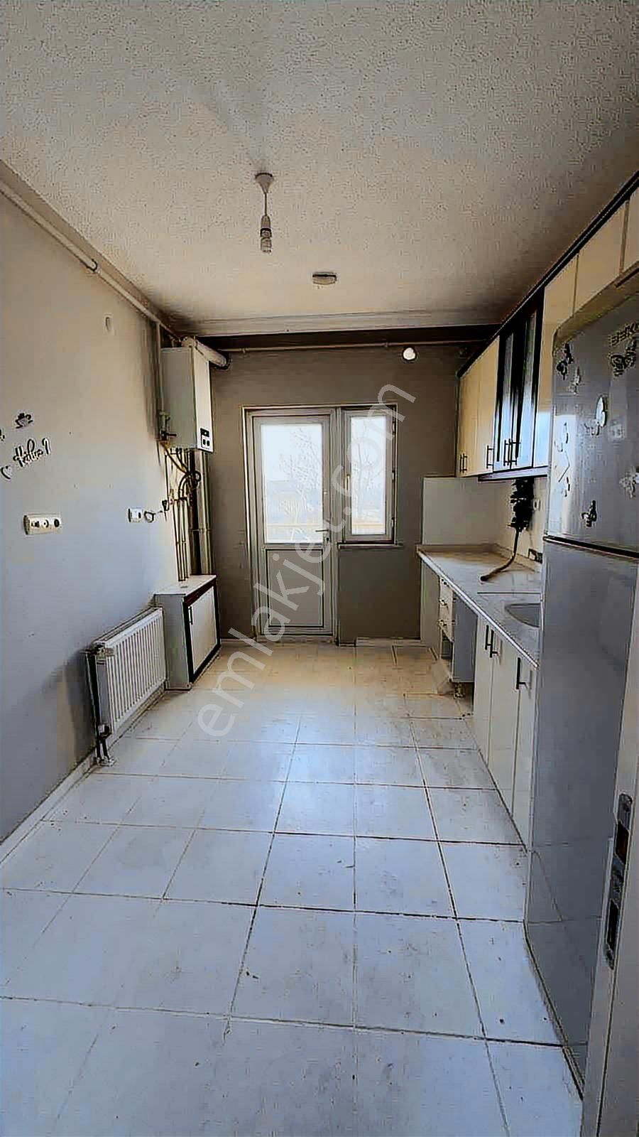 Karacabey Toki Konutlarında Satılık Ara Kat Daire - Görsel 12