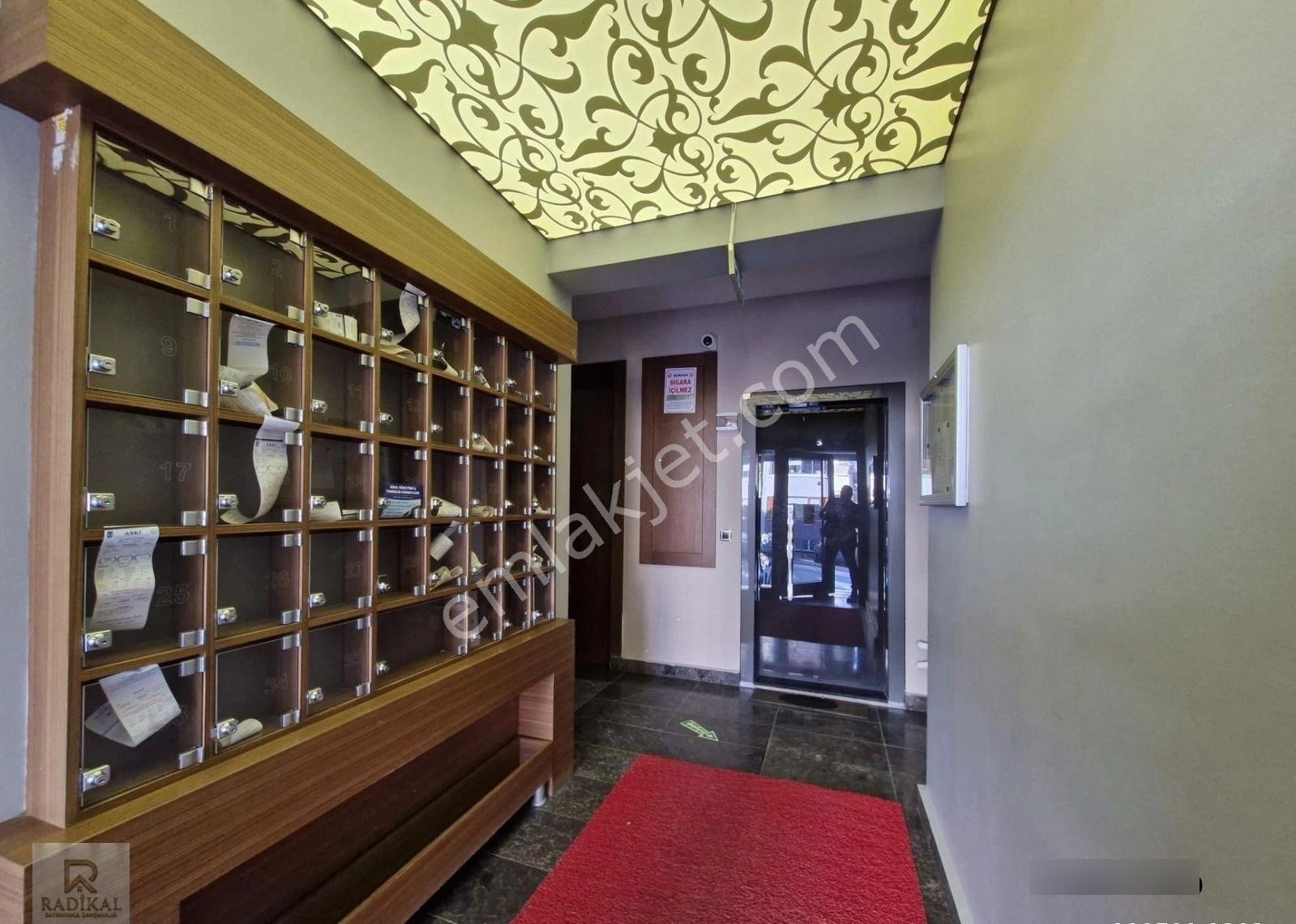 İlkbahar Mahallesi 598. Sokakta Yatırımlık Fırsat Emsalsiz Full Eşyaları İle Satılık Suit 1+1 Daire. - Görsel 3