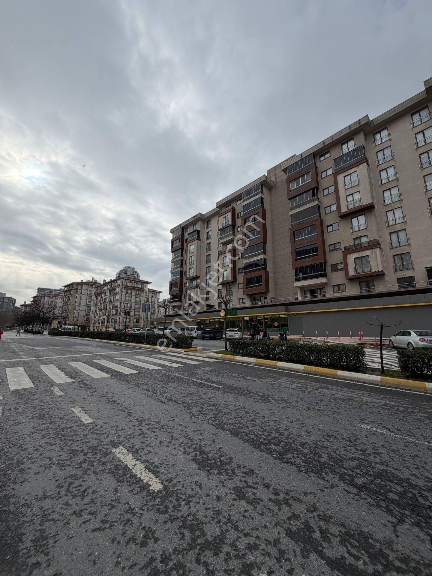 Beylikdüzü Cumhuriyet Mahallesi 2+1 100 M² Kiralık Boş Daire Site İçerisinde Metrobüse 15 Dk. Yürüme - Görsel 27