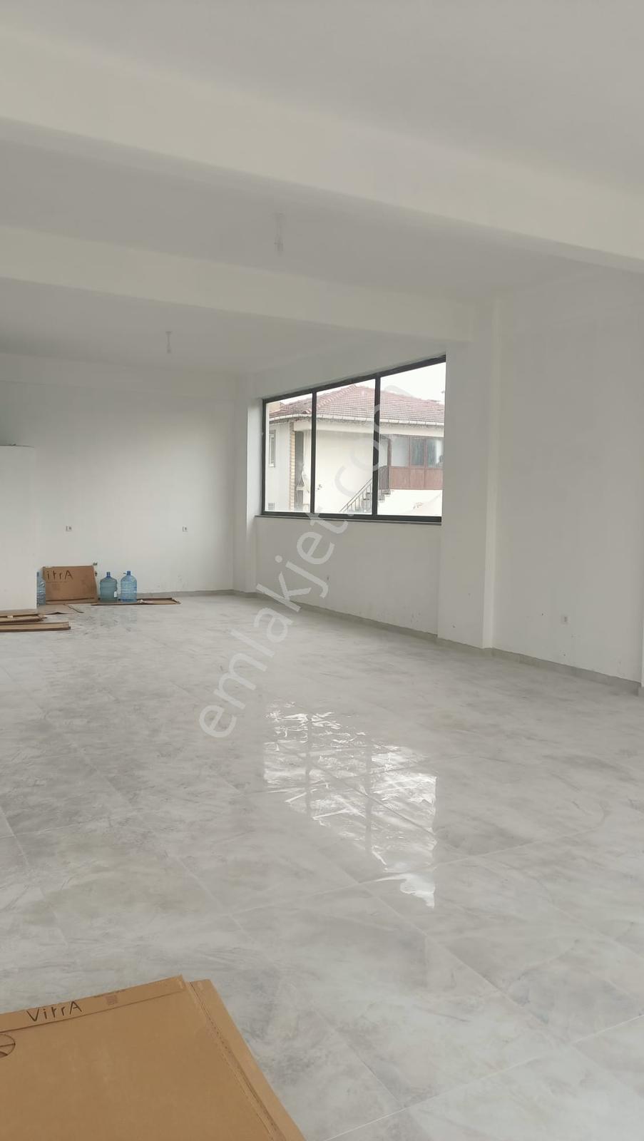 Alp Gayrimenkulden Fatih Mah'de Kiralık İşyer - Görsel 8